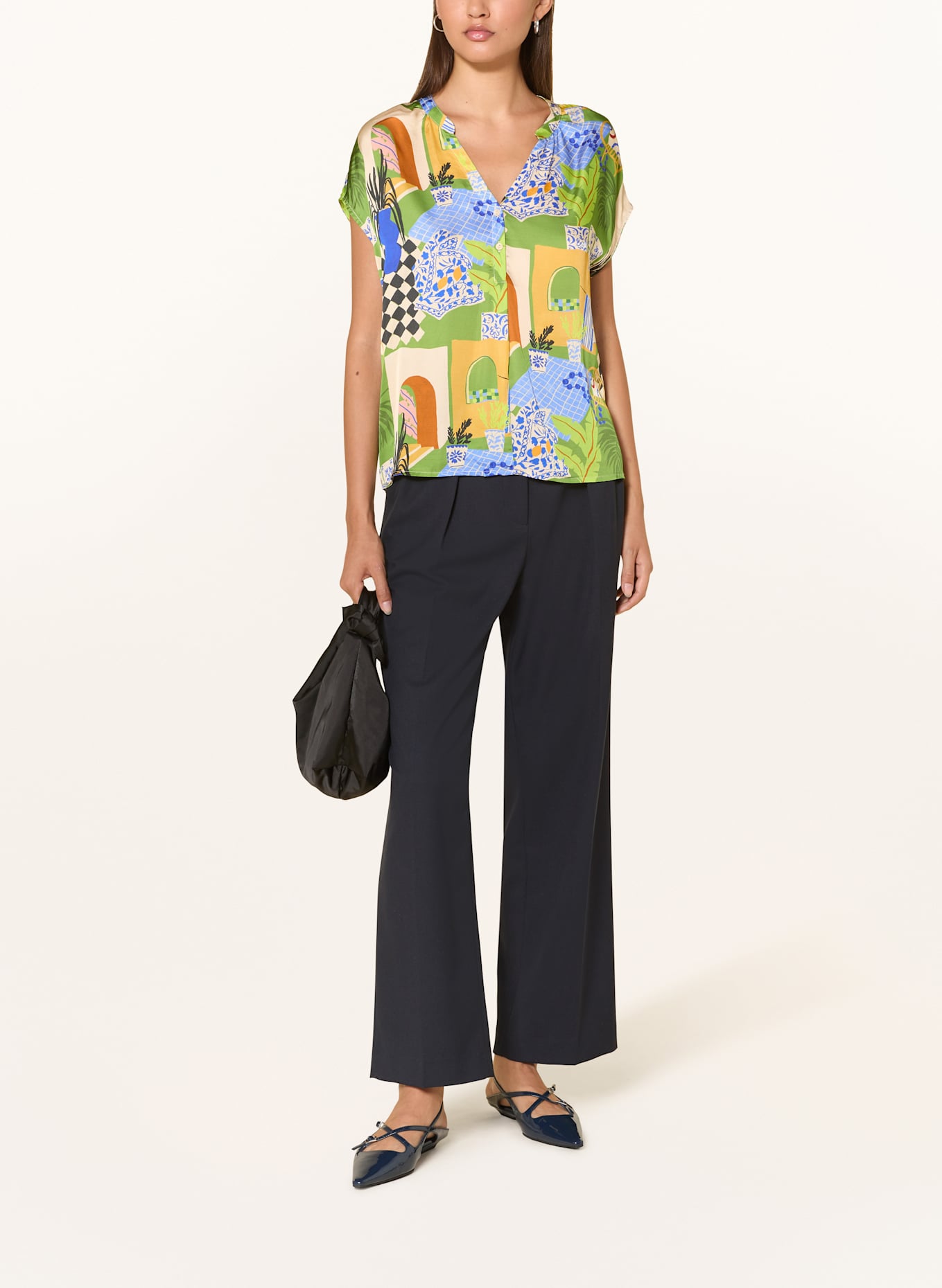 CATNOIR Blusenshirt aus Satin: SCHWARZ / GRÜN / HELLORANGE