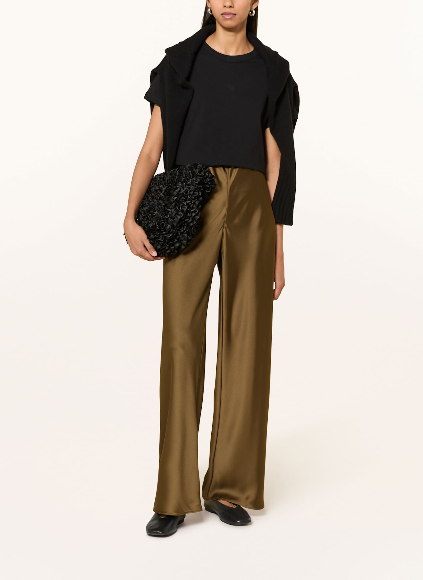 COS Wide leg trousers in satin: BROWN