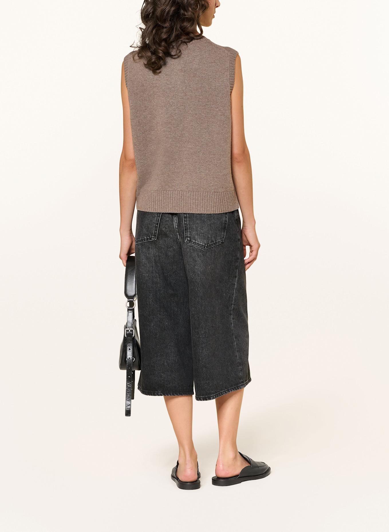 COS Strickweste: BRAUN