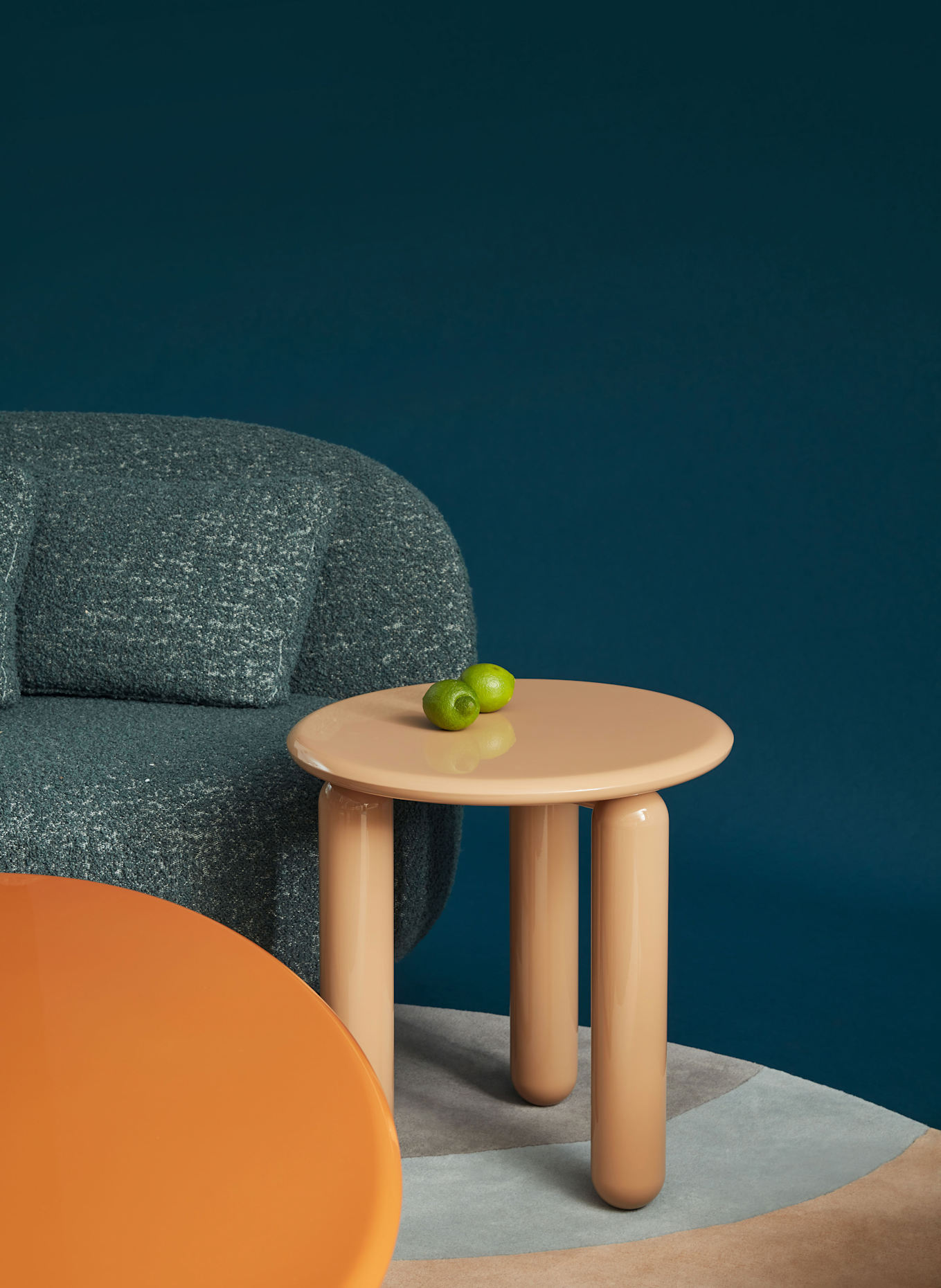 Kartell Beistelltisch UNDIQUE MAS: HELLROT