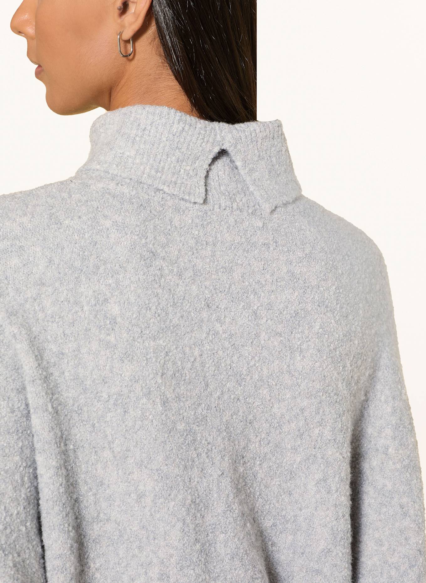 someday Rollkragenpullover TIOLA aus Bouclé: GRAU