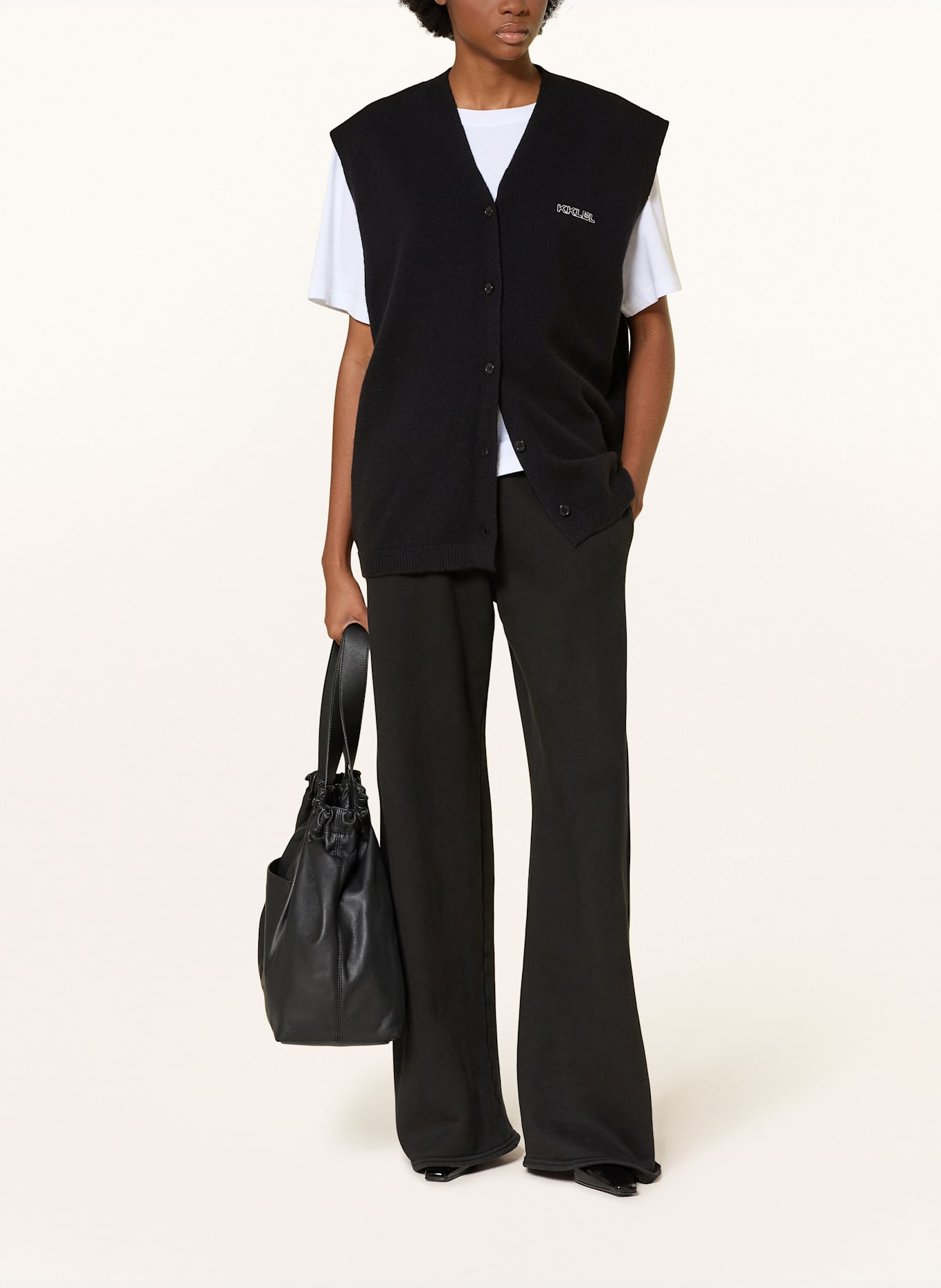 KARO KAUER pletená vesta: ČERNÁ / BÍLÁ / REŽNÁ