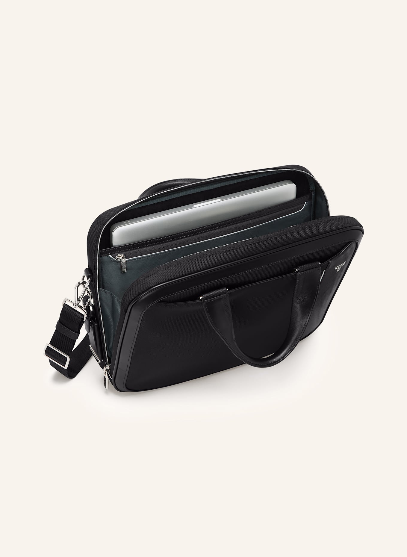 TUMI ARRIVÉ Laptop-Tasche HANNOVER SLIM BRIEF: SCHWARZ