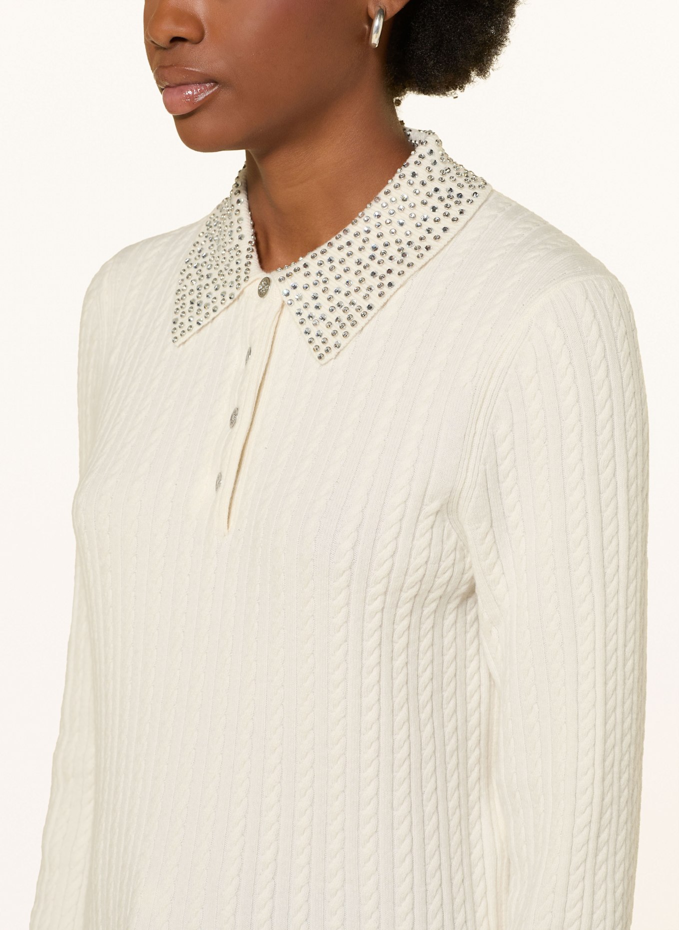 maje Strick-Poloshirt mit Schmucksteinen: ECRU