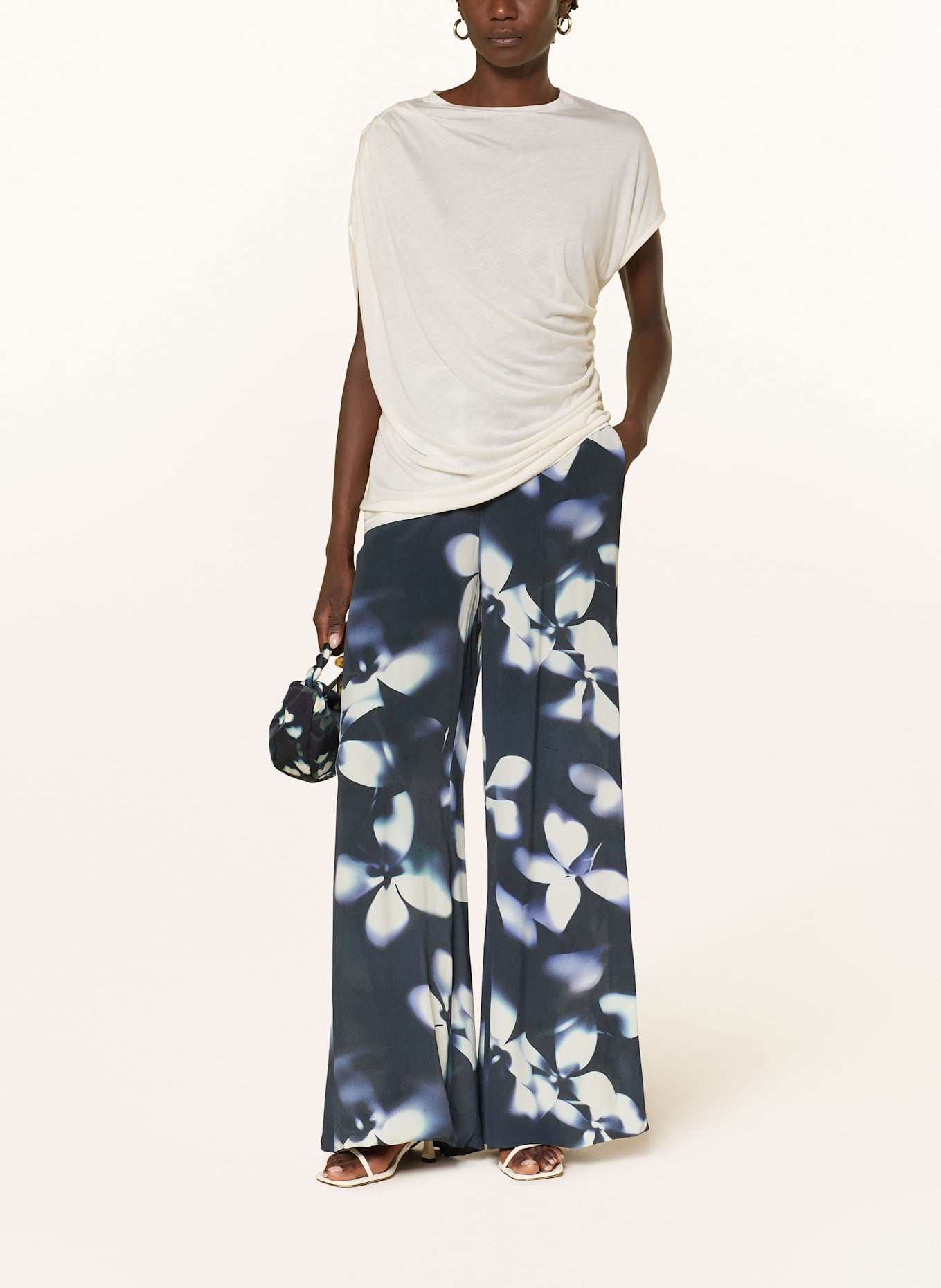TED BAKER SINDRIA trousers: DARK BLUE / CREAM / BLUE