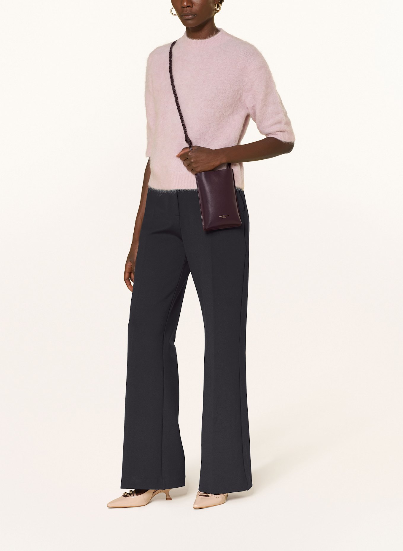 TED BAKER Umhängetasche WRYLIE: DUNKELLILA / GOLD