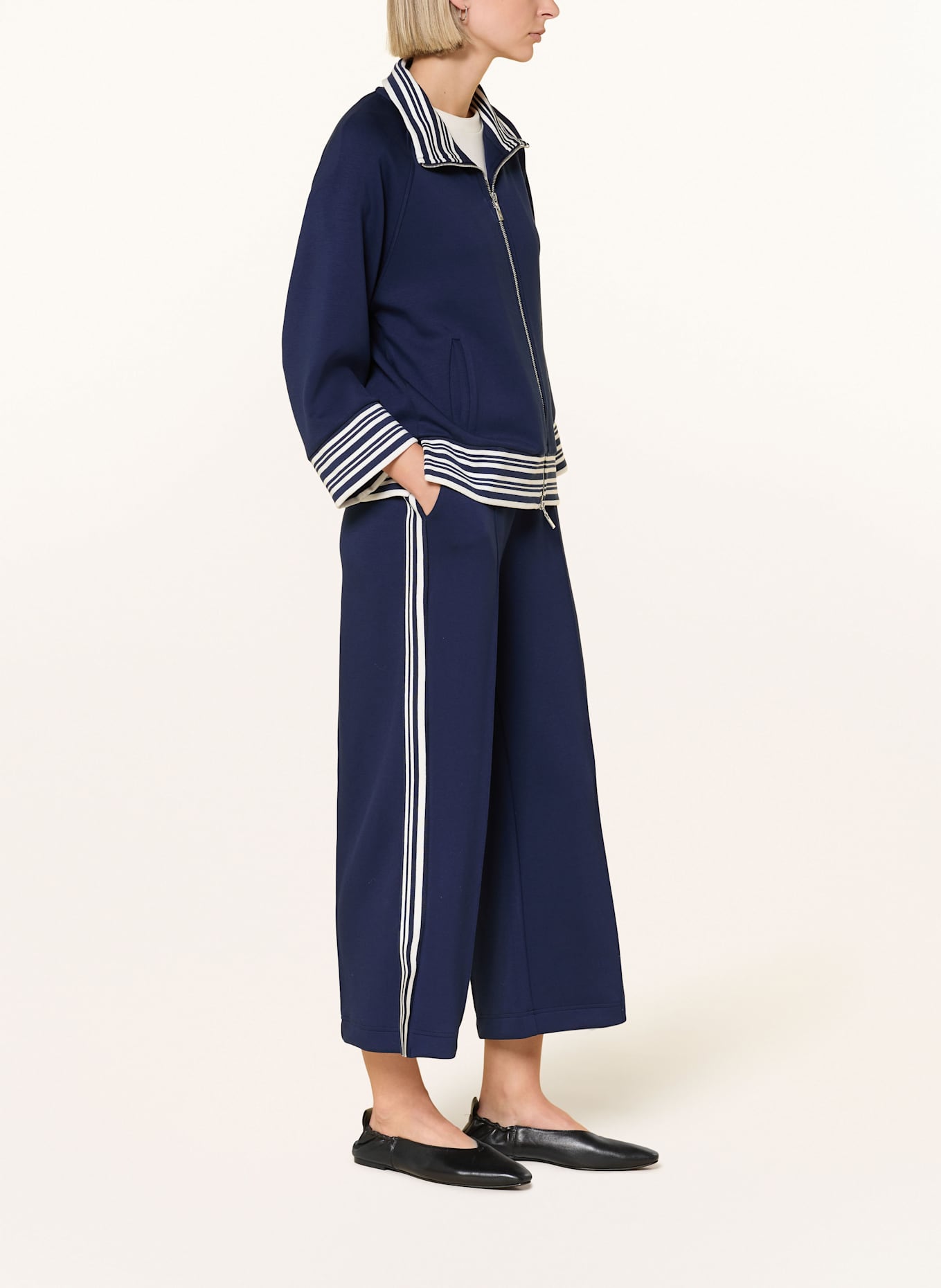 Joseph Ribkoff Sweatpants with tuxedo stripes: DARK BLUE / WHITE