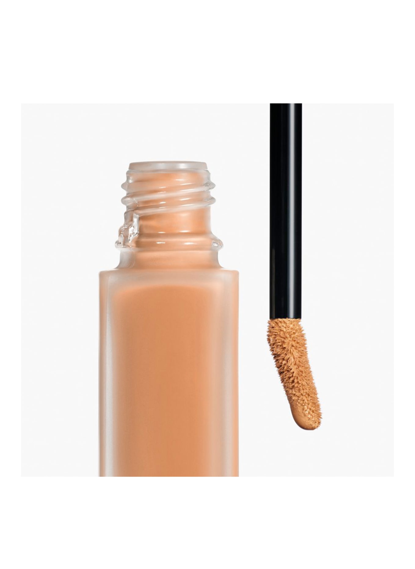CHANEL ULTRA LE TEINT LE CORRECTEUR: PEACH