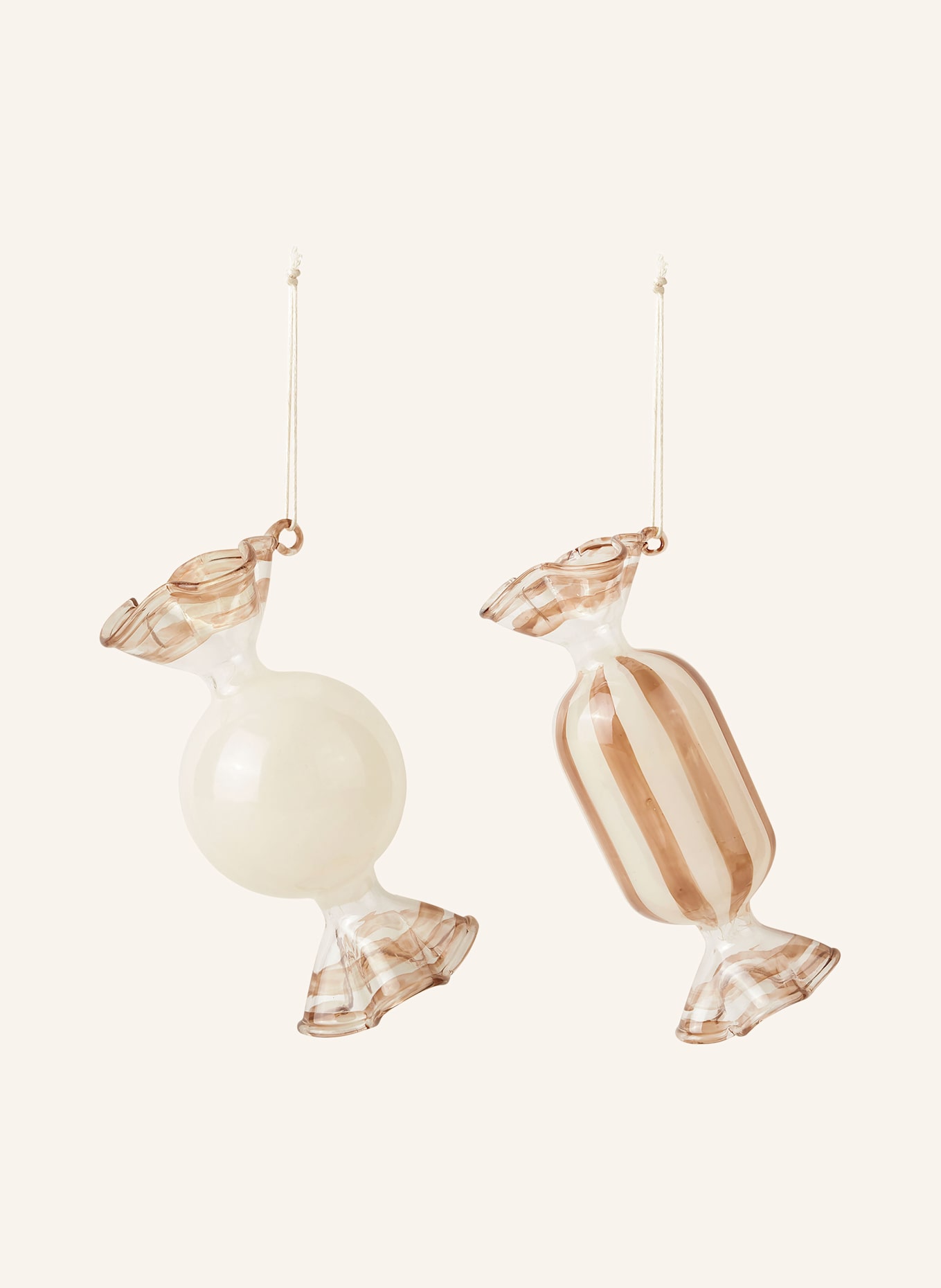 BROSTE COPENHAGEN 2er-Set Dekoanhänger CANDY: BRAUN/ ECRU