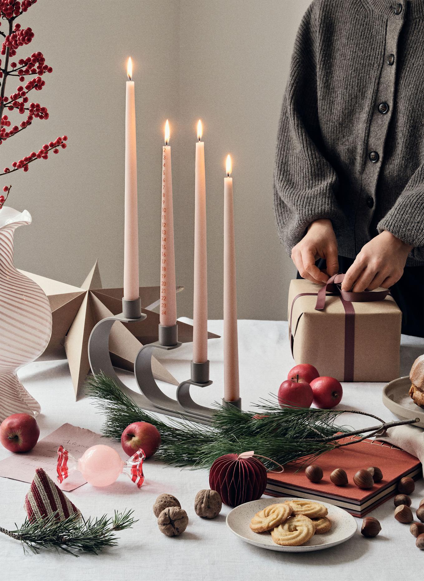 BROSTE COPENHAGEN 2er-Set Dekoanhänger CANDY: HELLROSA / ROT