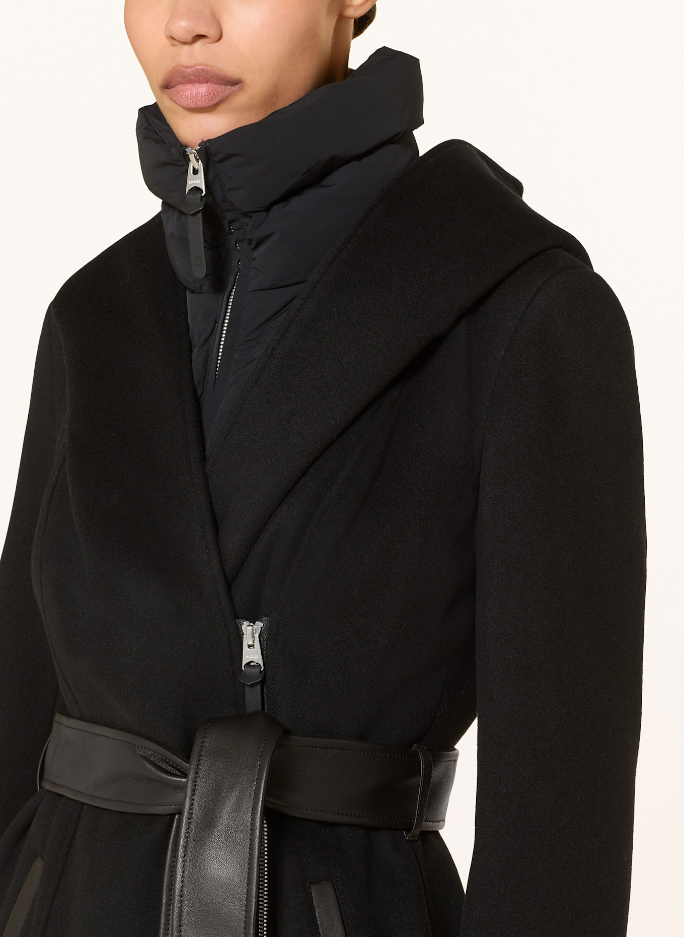 Mackage Vlněný kabát SHIA-SLB: ČERNÁ