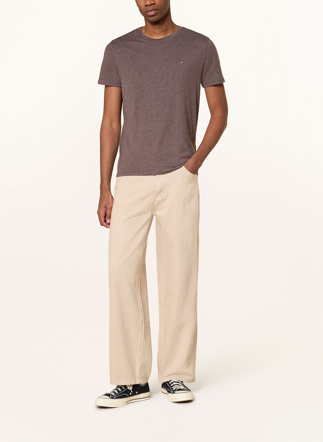 TOMMY JEANS T-Shirt: BRAUN