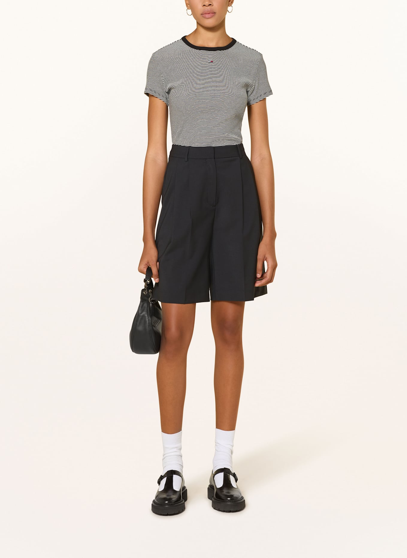 TOMMY JEANS T-Shirt: WEISS / SCHWARZ