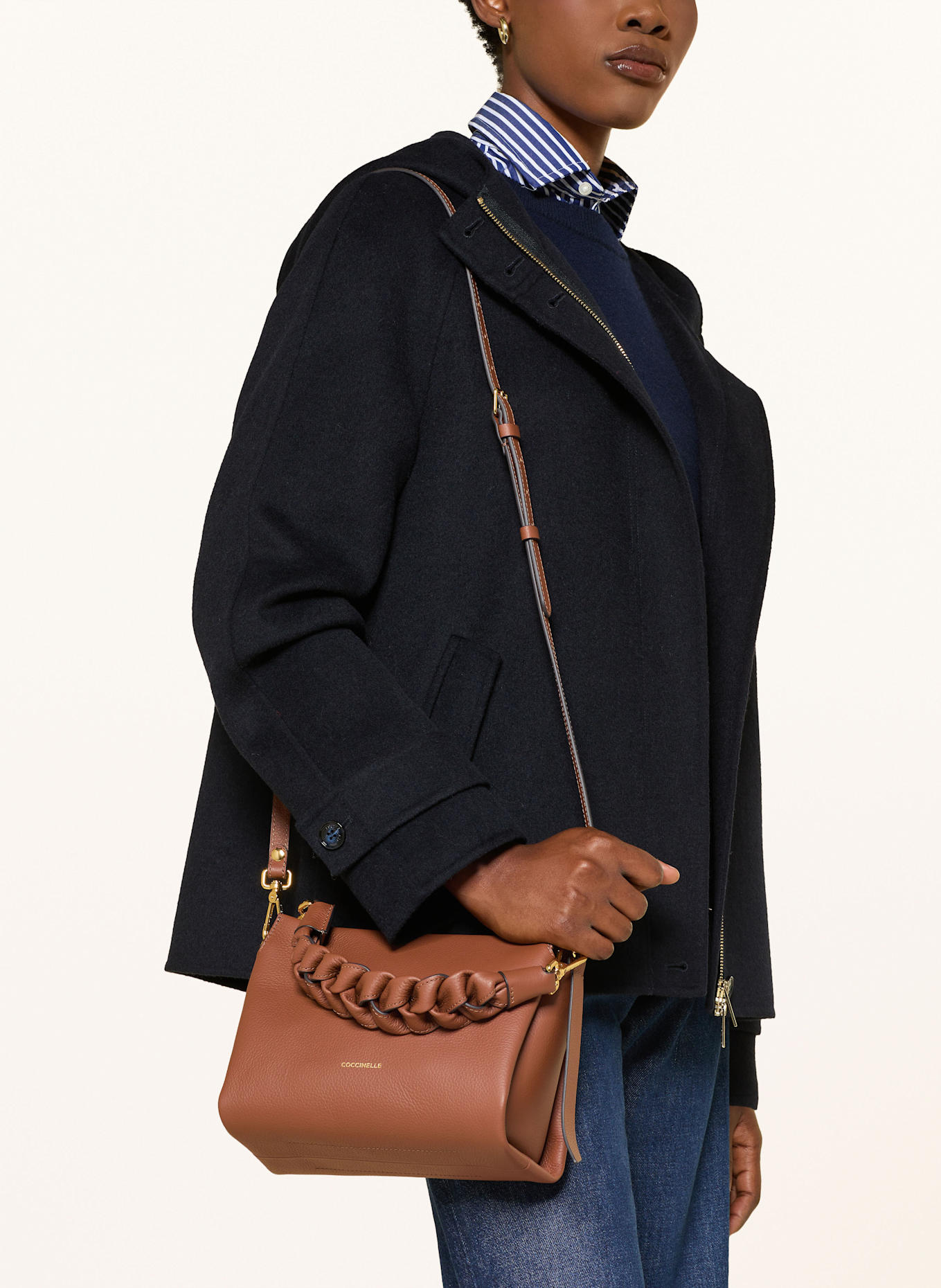 COCCINELLE Umhängetasche: COGNAC