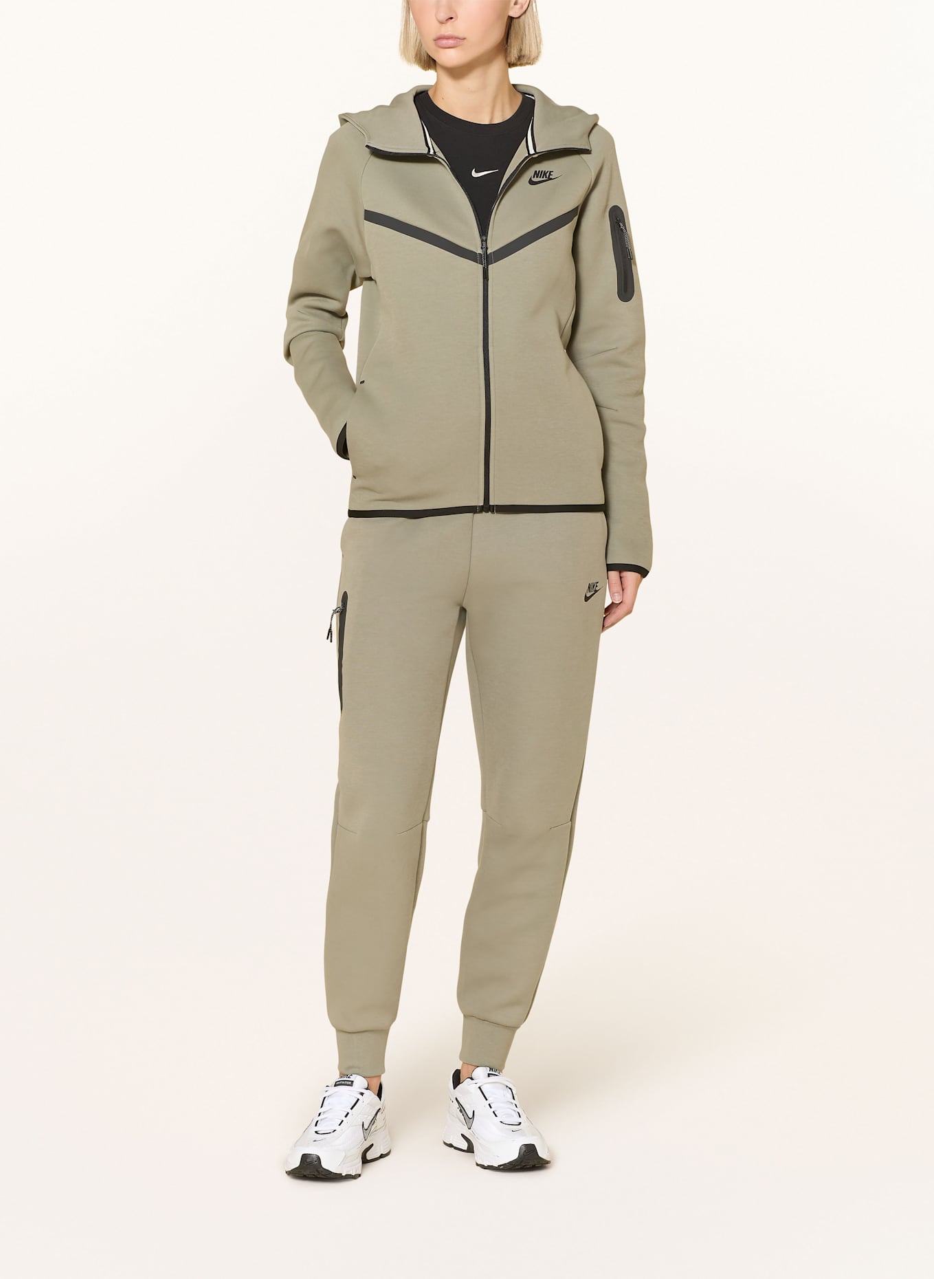 Nike Sweat jacket SPORTSWEAR: KHAKI / BLACK