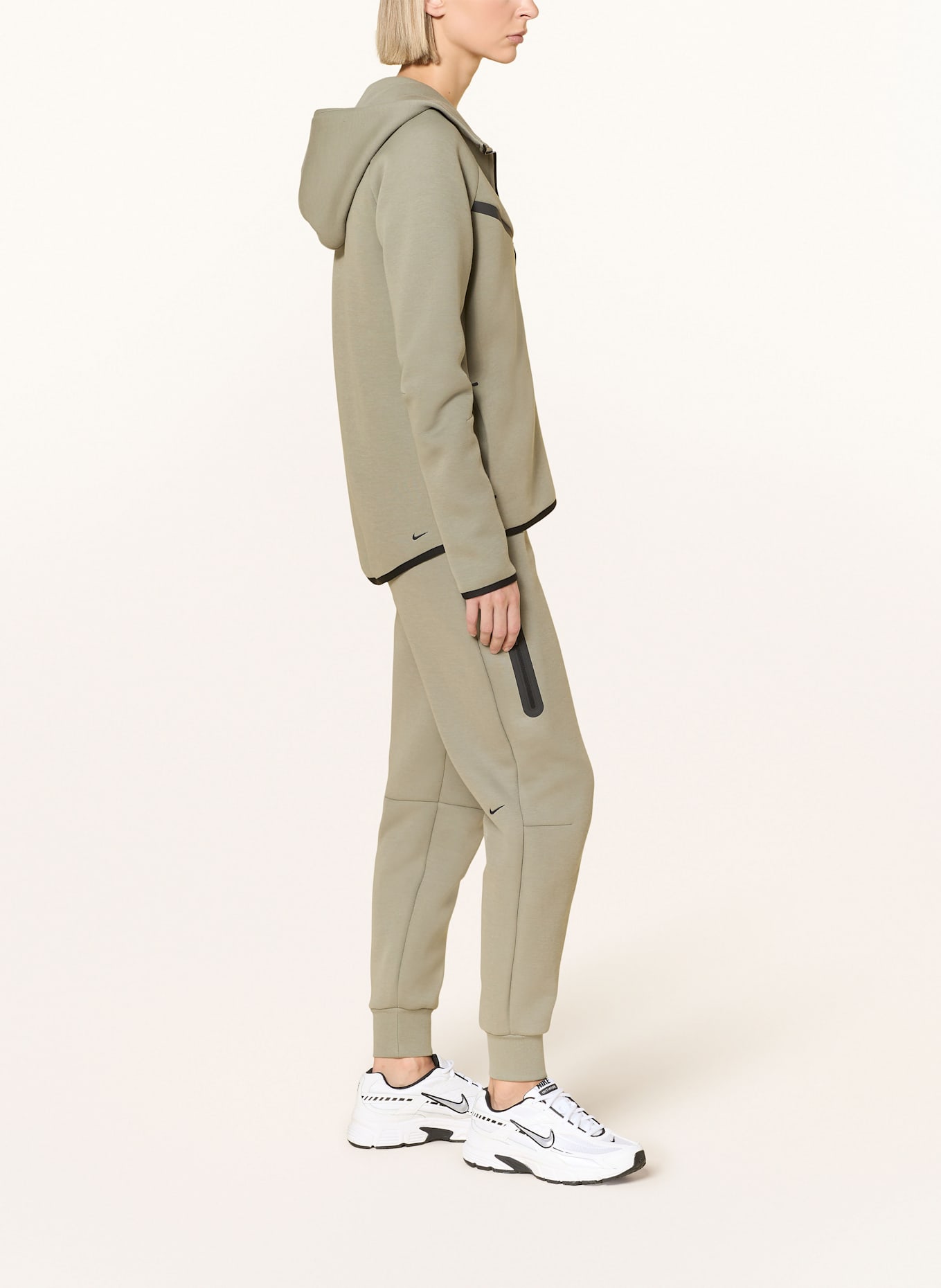 Nike Sweat jacket SPORTSWEAR: KHAKI / BLACK