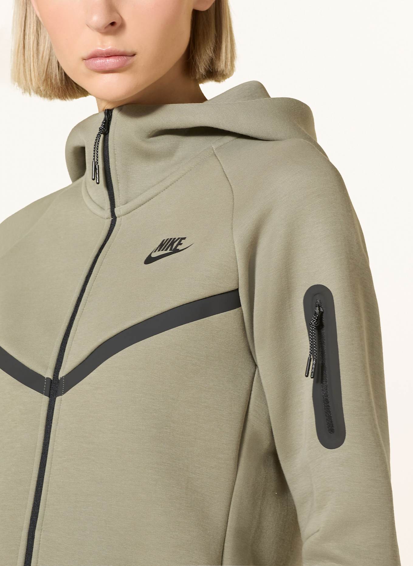 Nike Sweat jacket SPORTSWEAR: KHAKI / BLACK