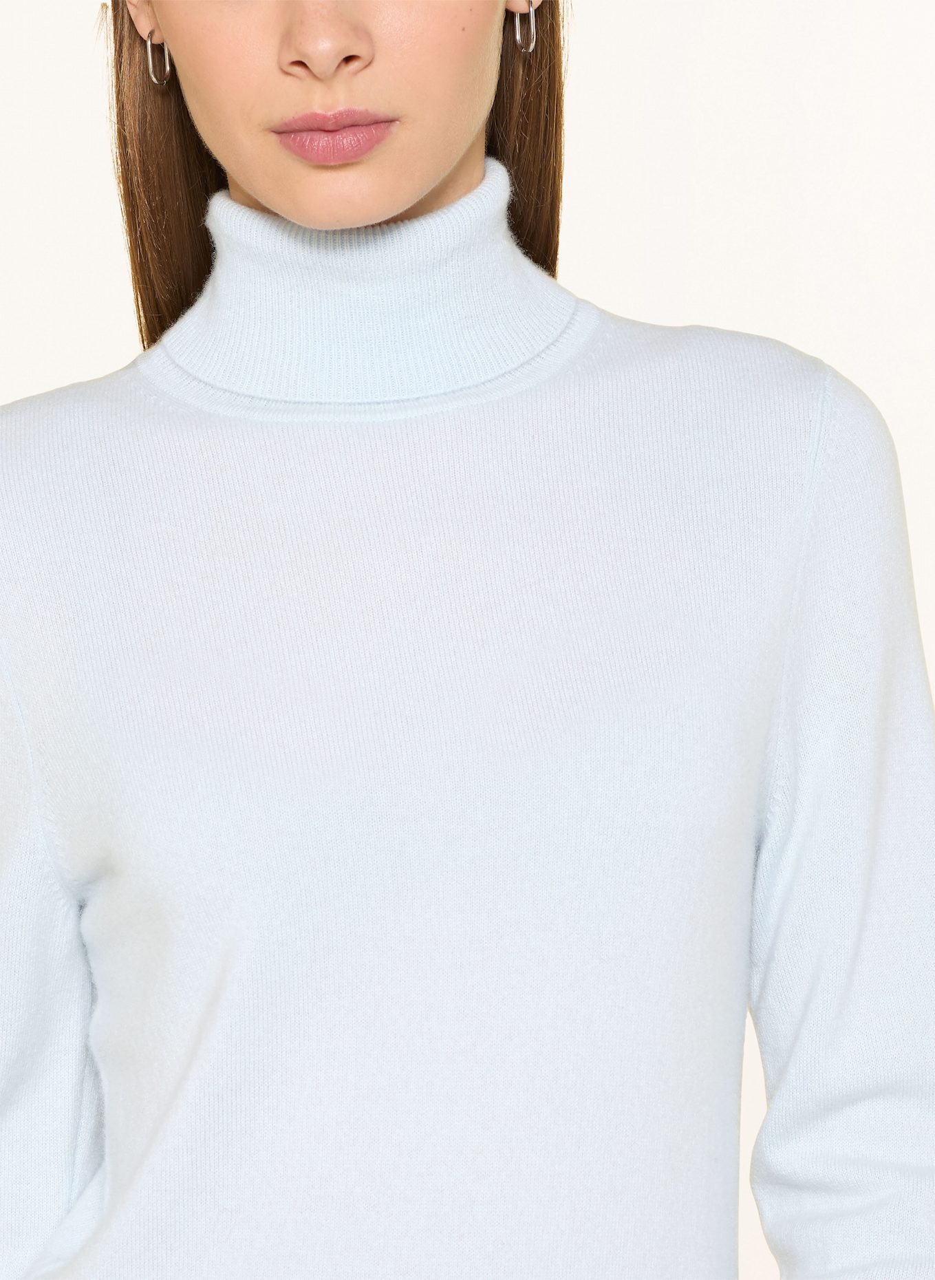 REPEAT Rollkragenpullover aus Cashmere: HELLBLAU