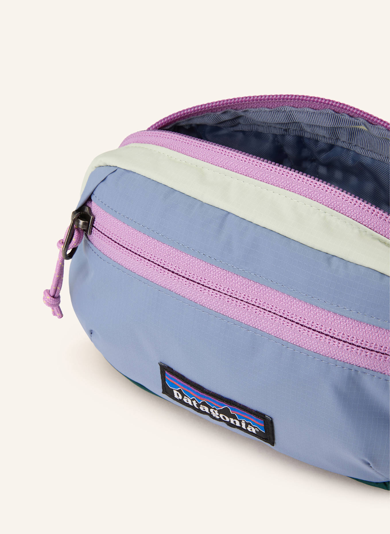 patagonia Ledvinka TERRAVIA MINI: ČERNOŠEDÁ