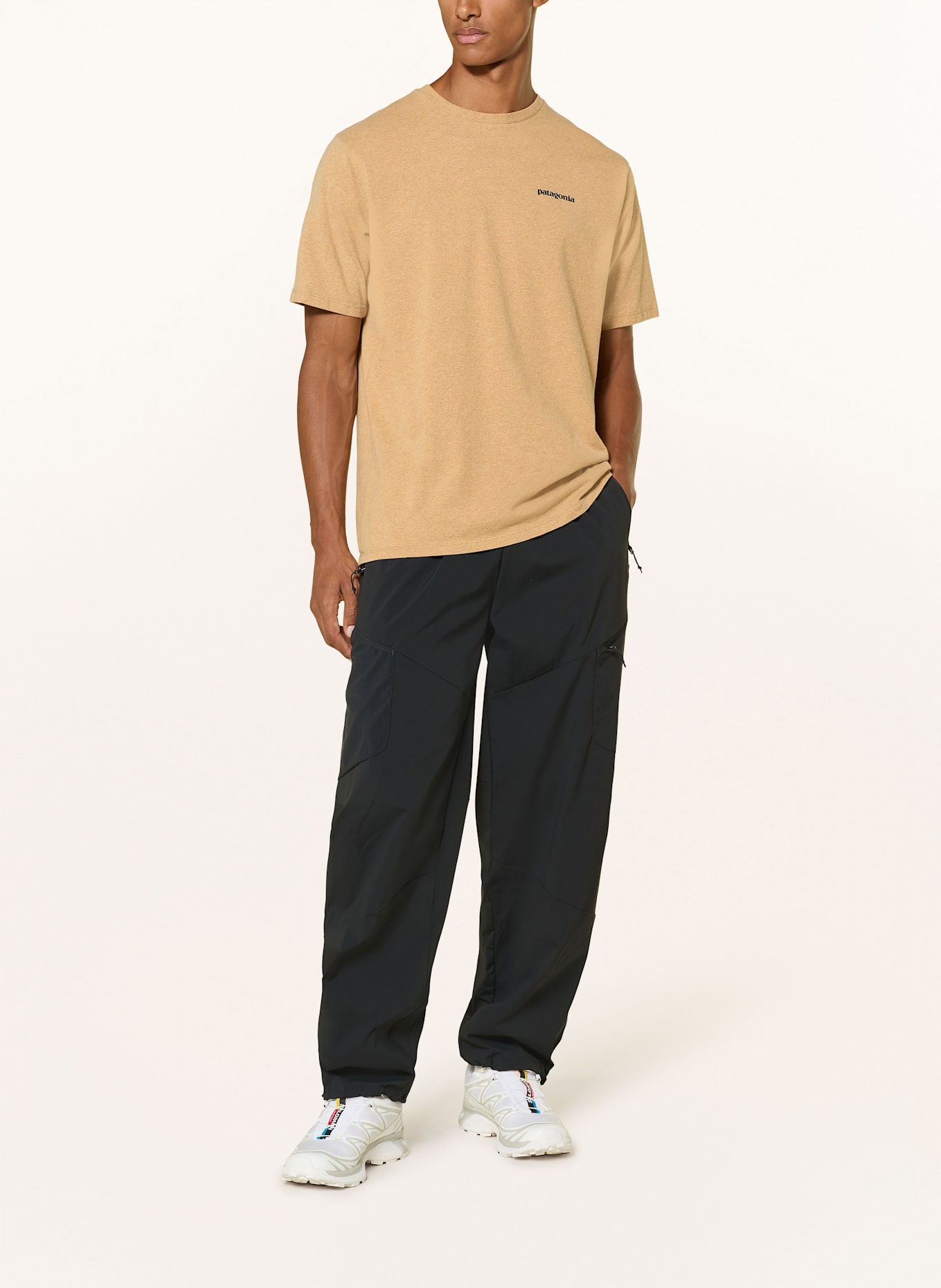patagonia T-shirt P-6: JASNOBRĄZOWY / CZARNY / BIAŁY