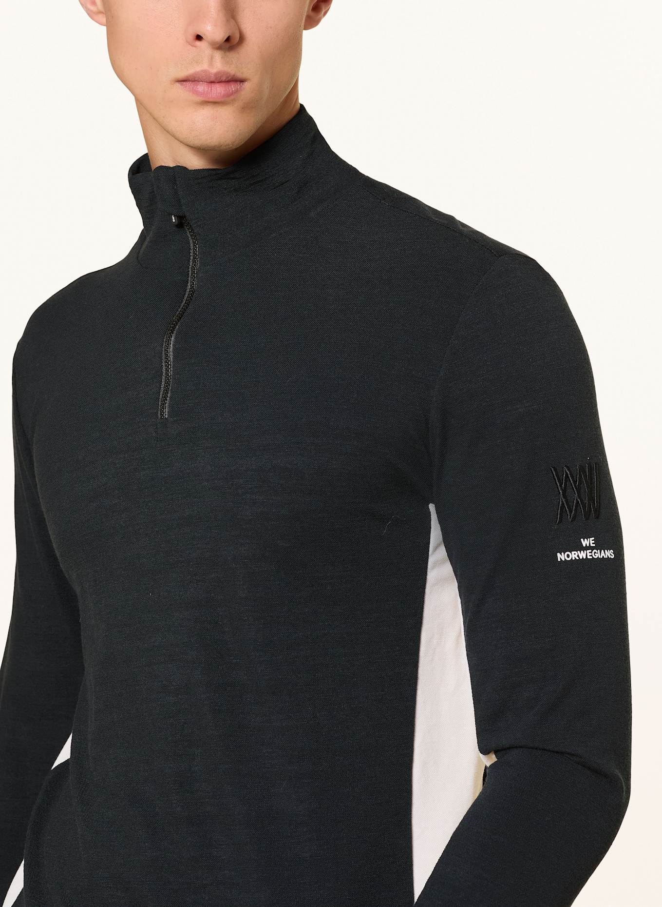 WE NORWEGIANS Piqué-Midlayer VOSS aus Merinowolle: SCHWARZ / ECRU
