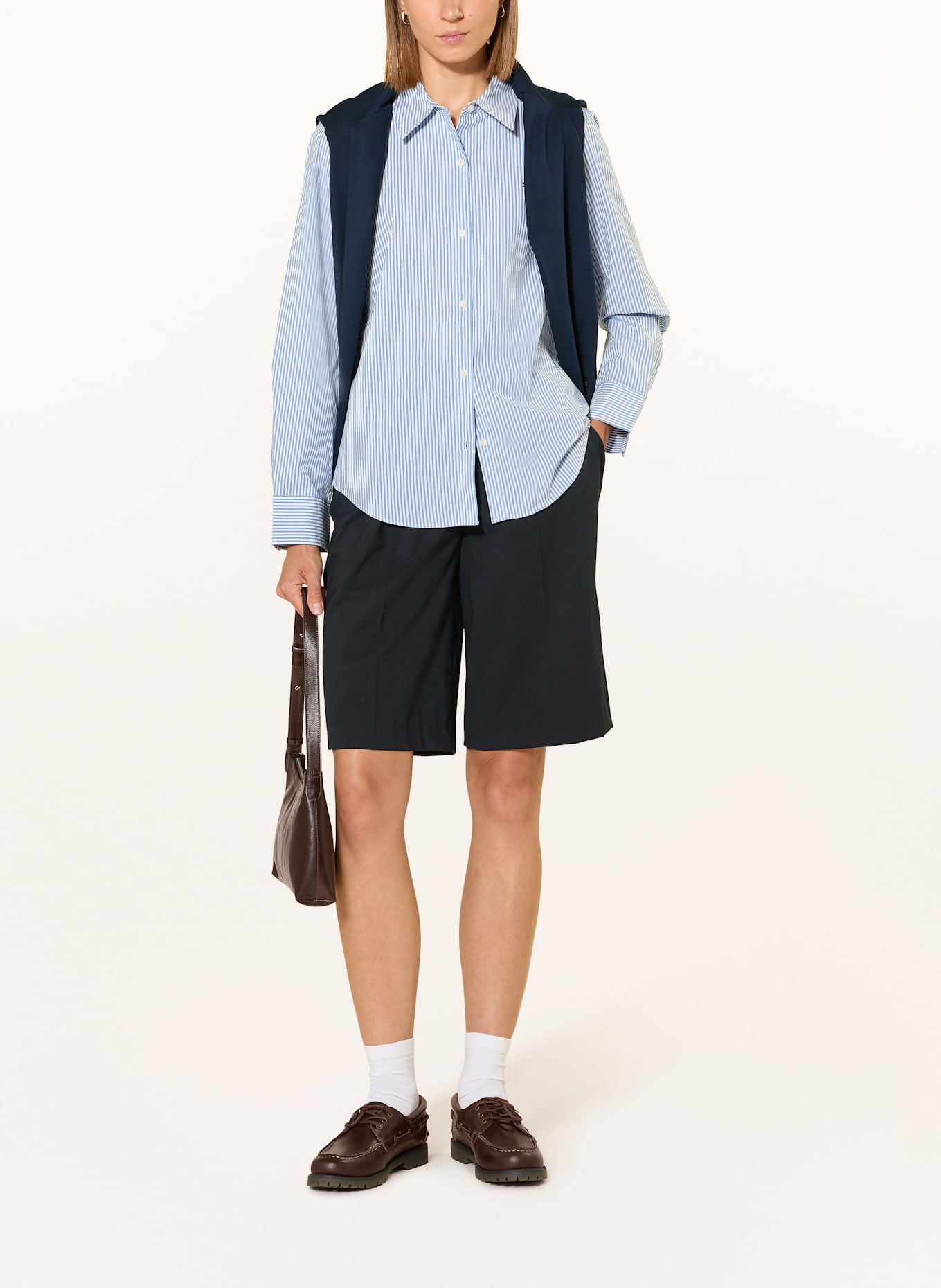 TOMMY HILFIGER Hemdbluse: HELLBLAU / WEISS