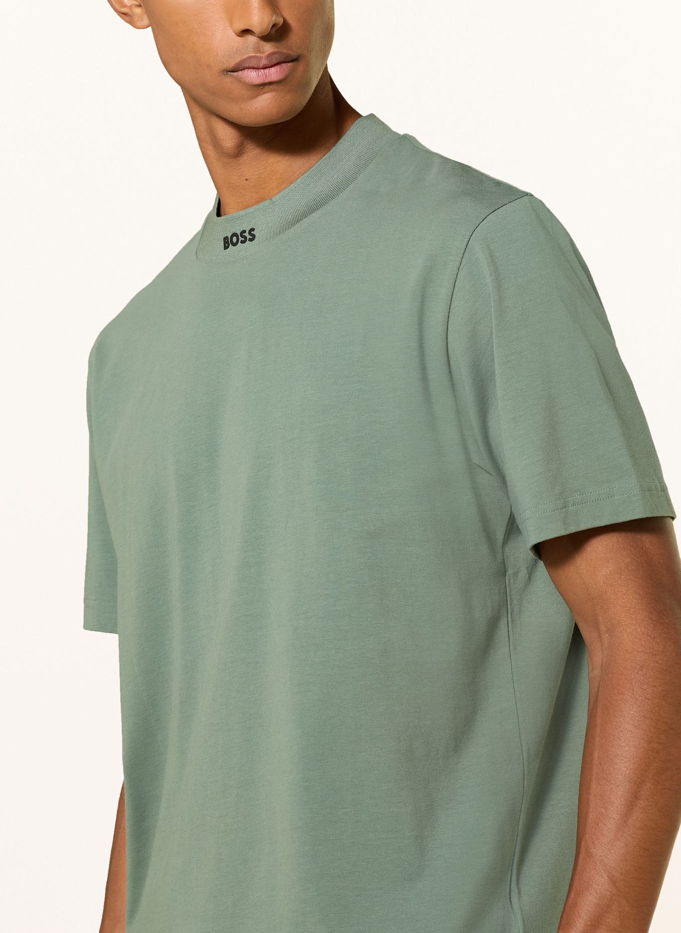 BOSS T-Shirt COLLAR ZONE: GRÜN