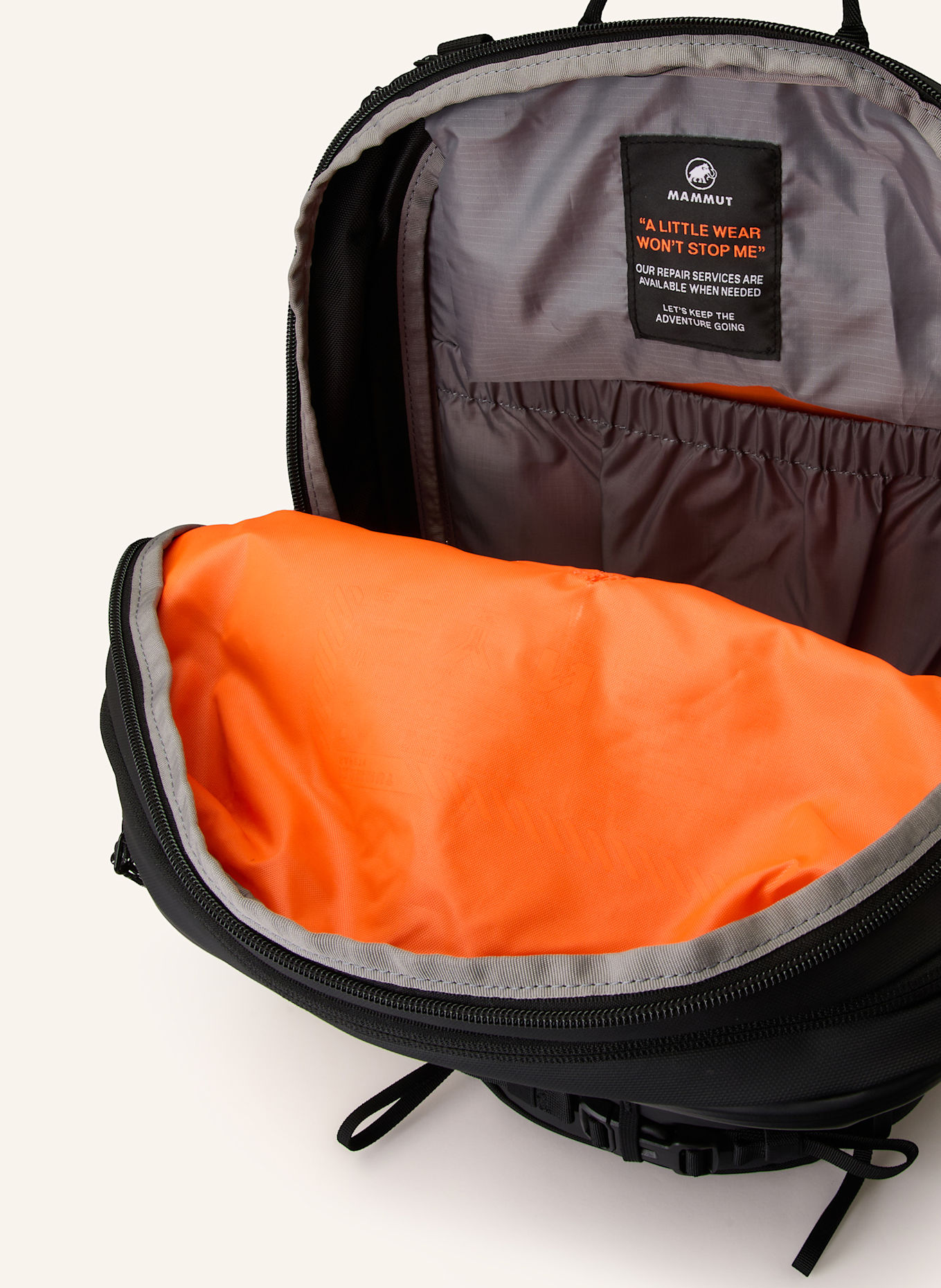 MAMMUT Plecak NIRVANA 22 l: CZARNY