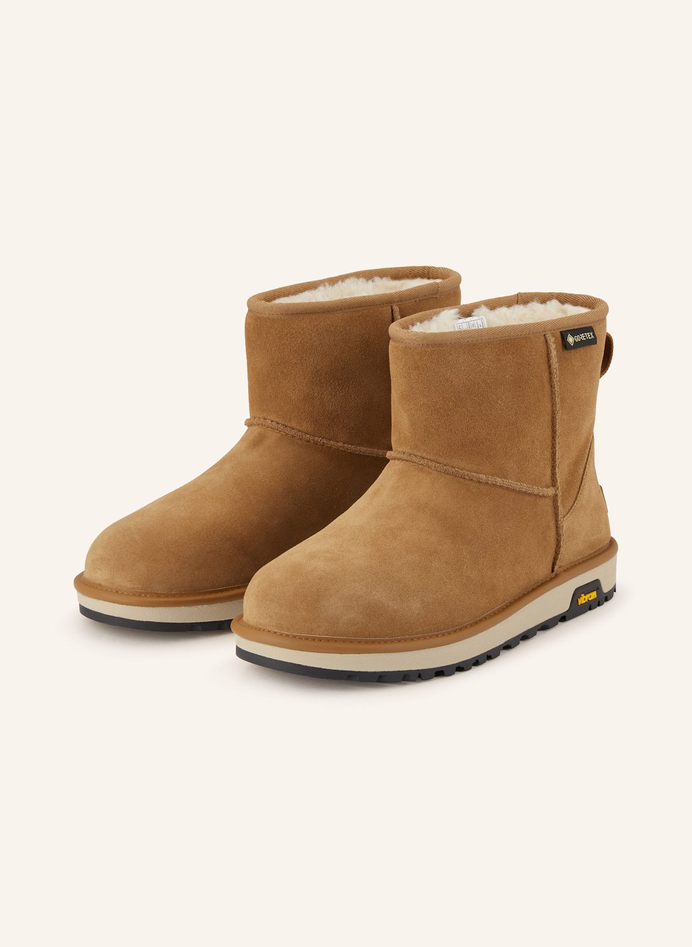UGG Boots: COGNAC