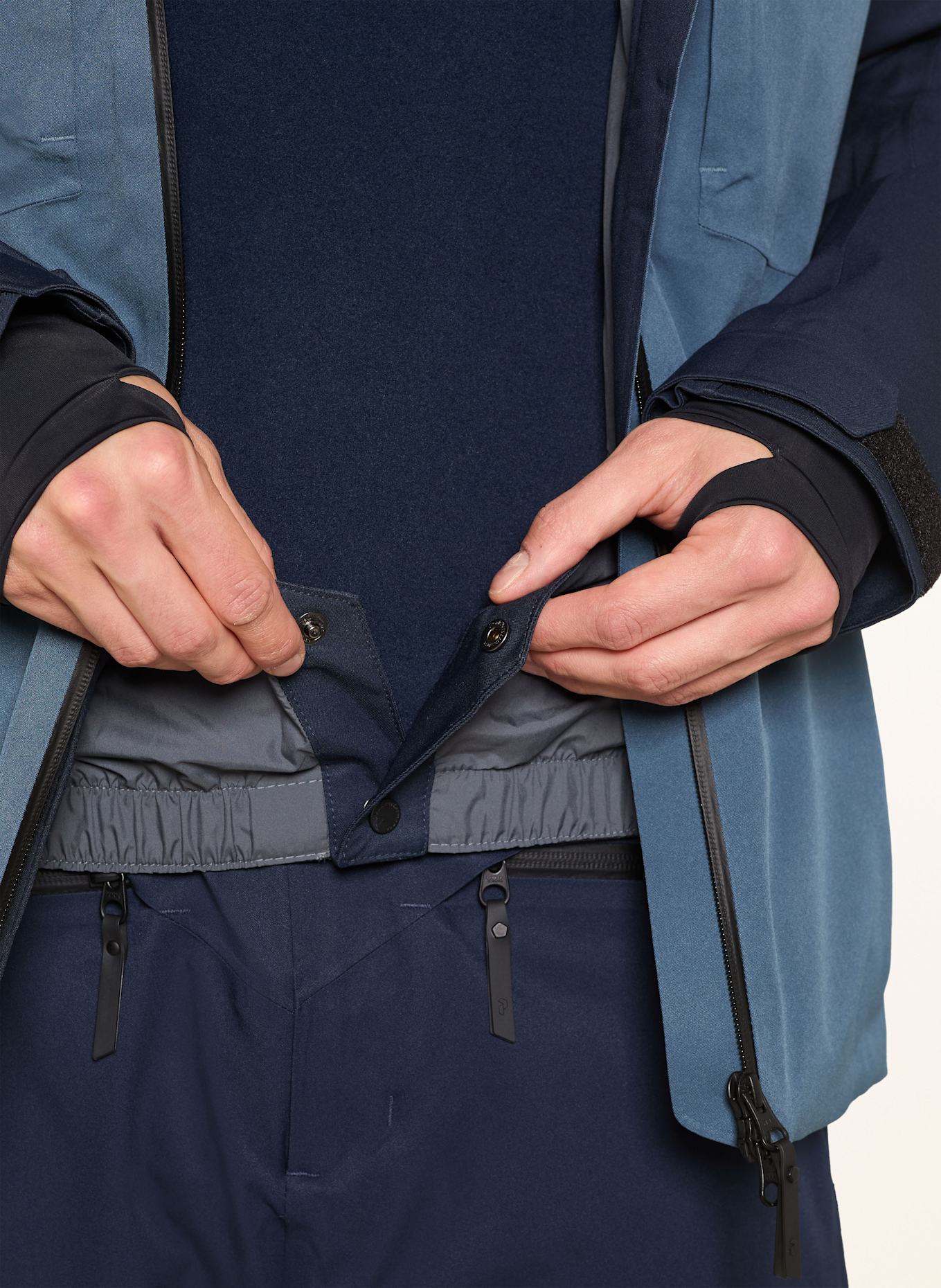 Peak Performance INSULATED 2L ski jacket: DARK BLUE / BLUE