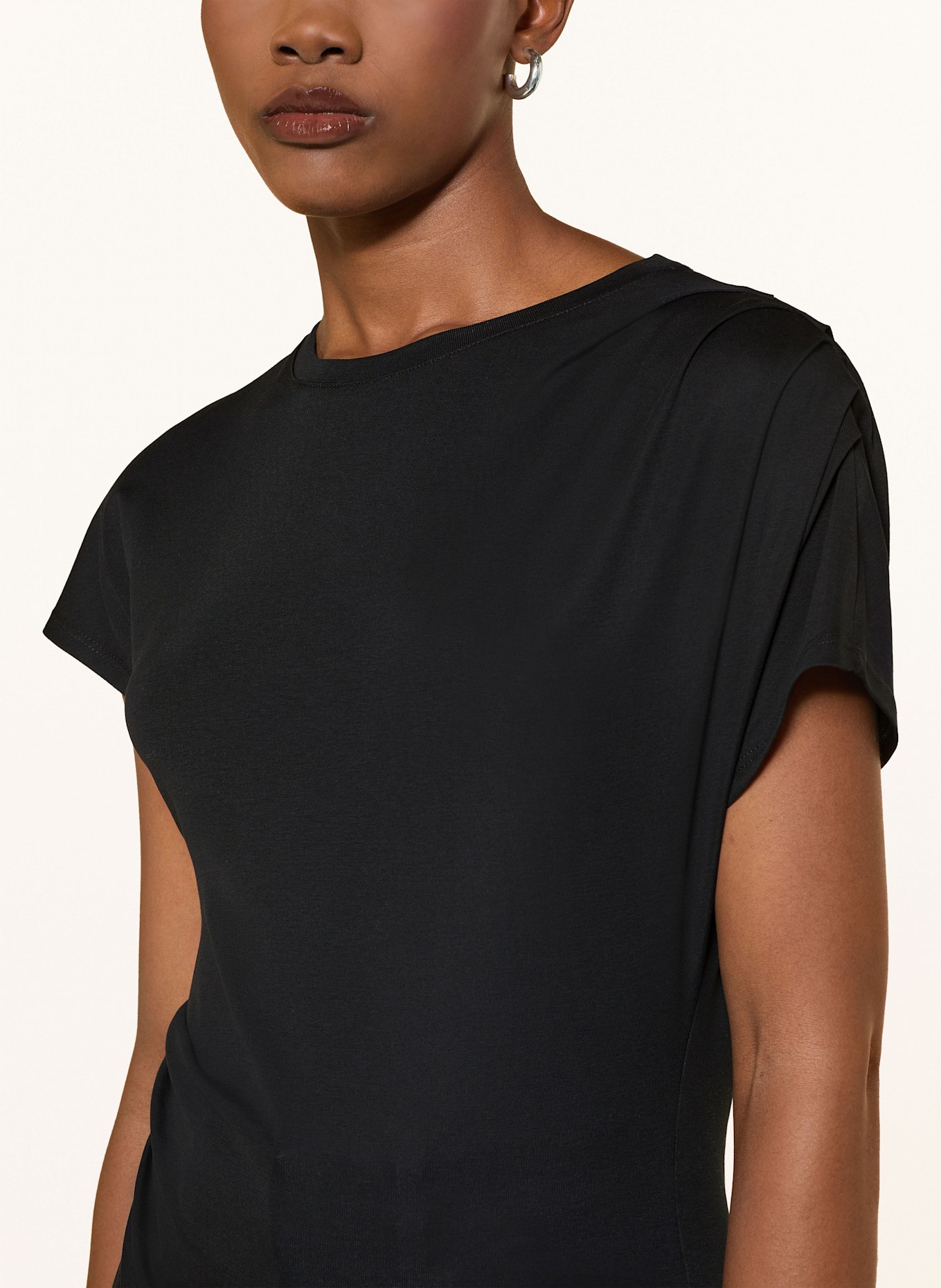 MARC CAIN T-Shirt: 900 BLACK