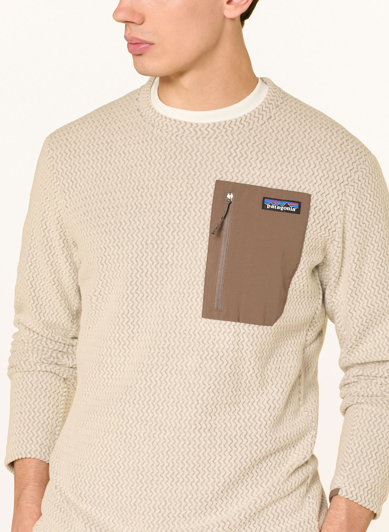 patagonia Fleece-trøje R1® AIR: CREME / GRÅ / KHAKI