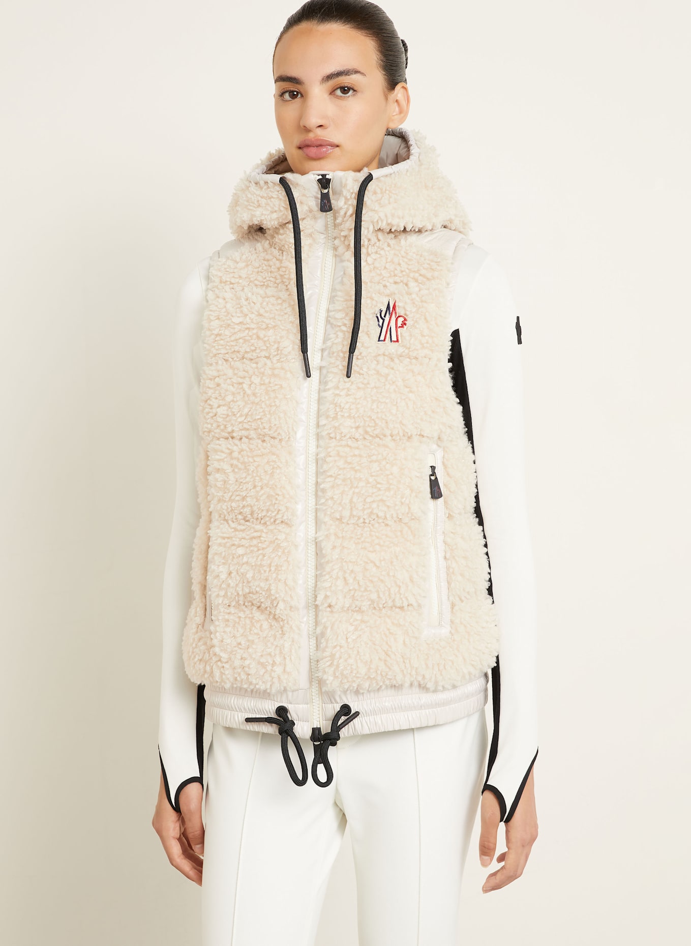 MONCLER GRENOBLE Teddyfell-Daunenweste: CREME