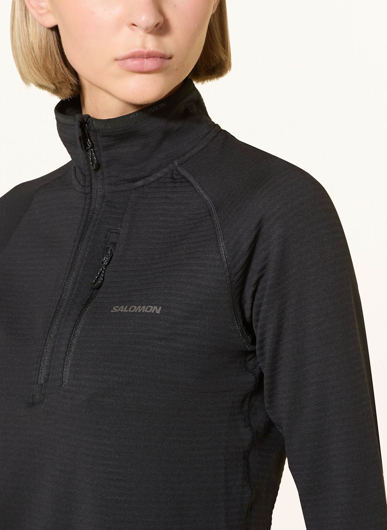 SALOMON Midlayer-Jacke ESSENTIAL LIGHTWARM: SCHWARZ