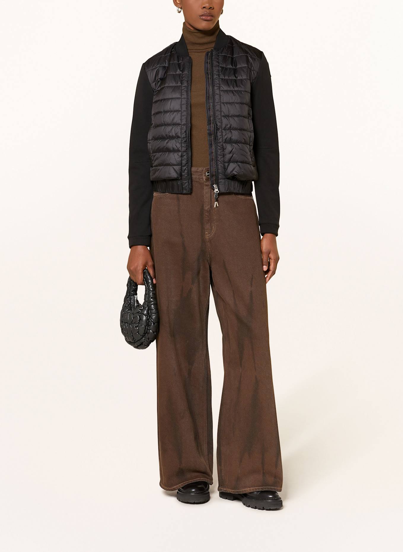 PARAJUMPERS Steppjacke LORETTA im Materialmix: SCHWARZ