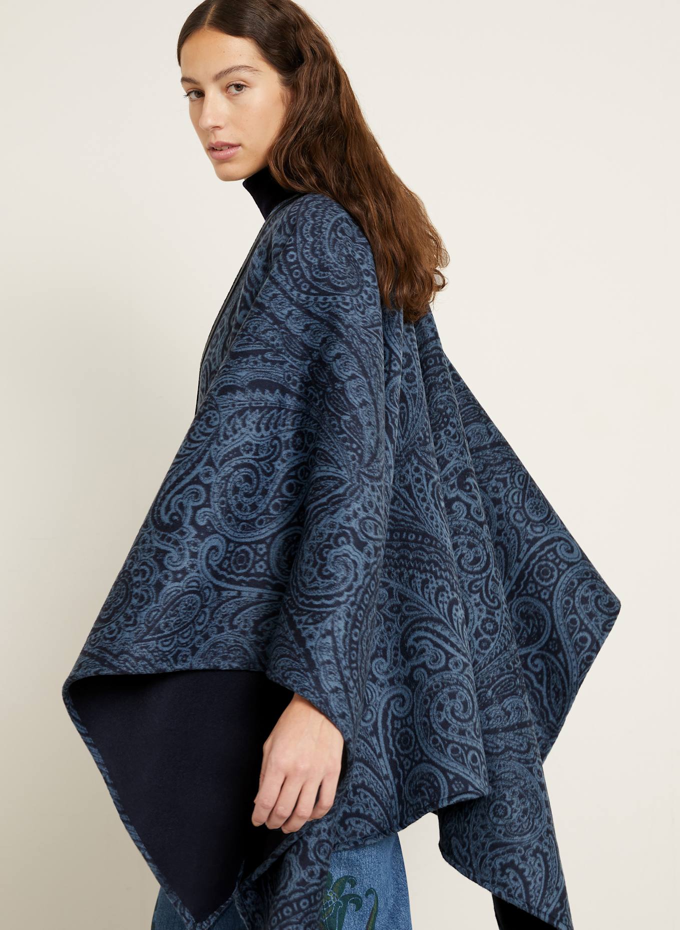 ETRO Cape: DARK BLUE / LIGHT BLUE