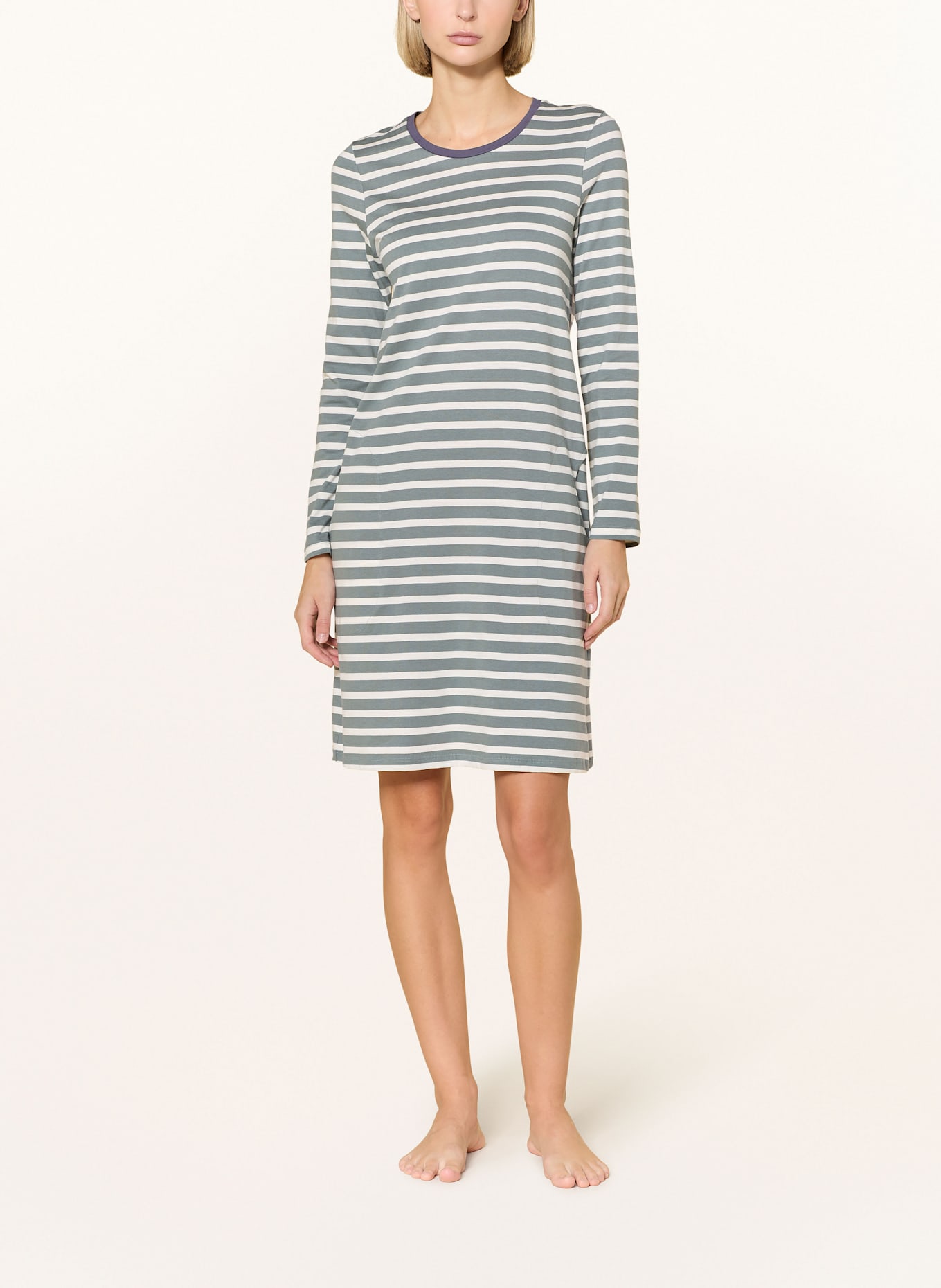 SCHIESSER Nachthemd CASUAL ESSENTIALS: DUNKELGRÜN / WEISS