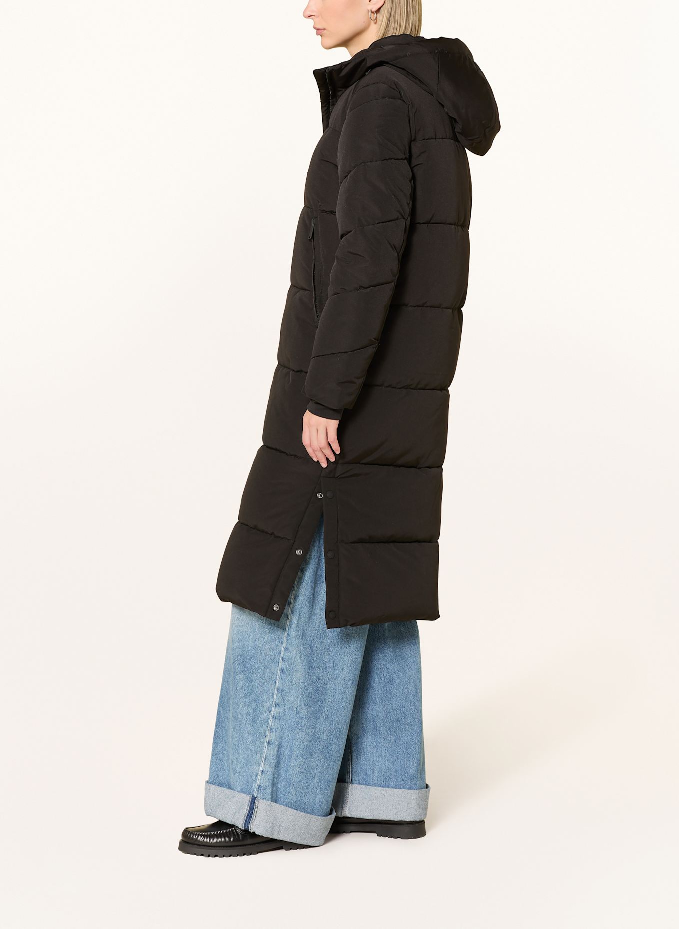 WITHBLACK Steppmantel GLORIAN: SCHWARZ