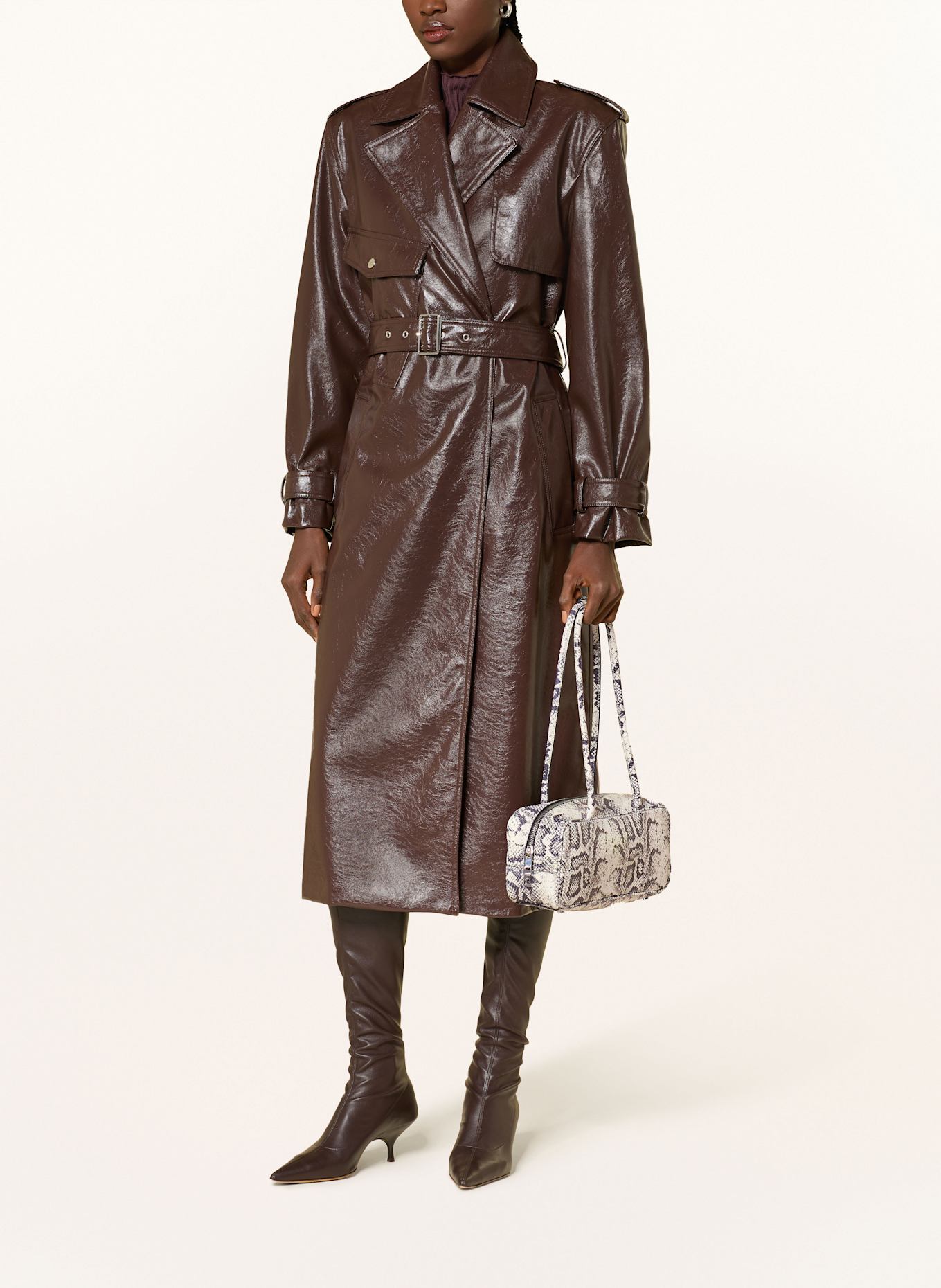 LIEBESKIND Schultertasche SNAKE JIL SMALL: WEISS / SCHWARZ