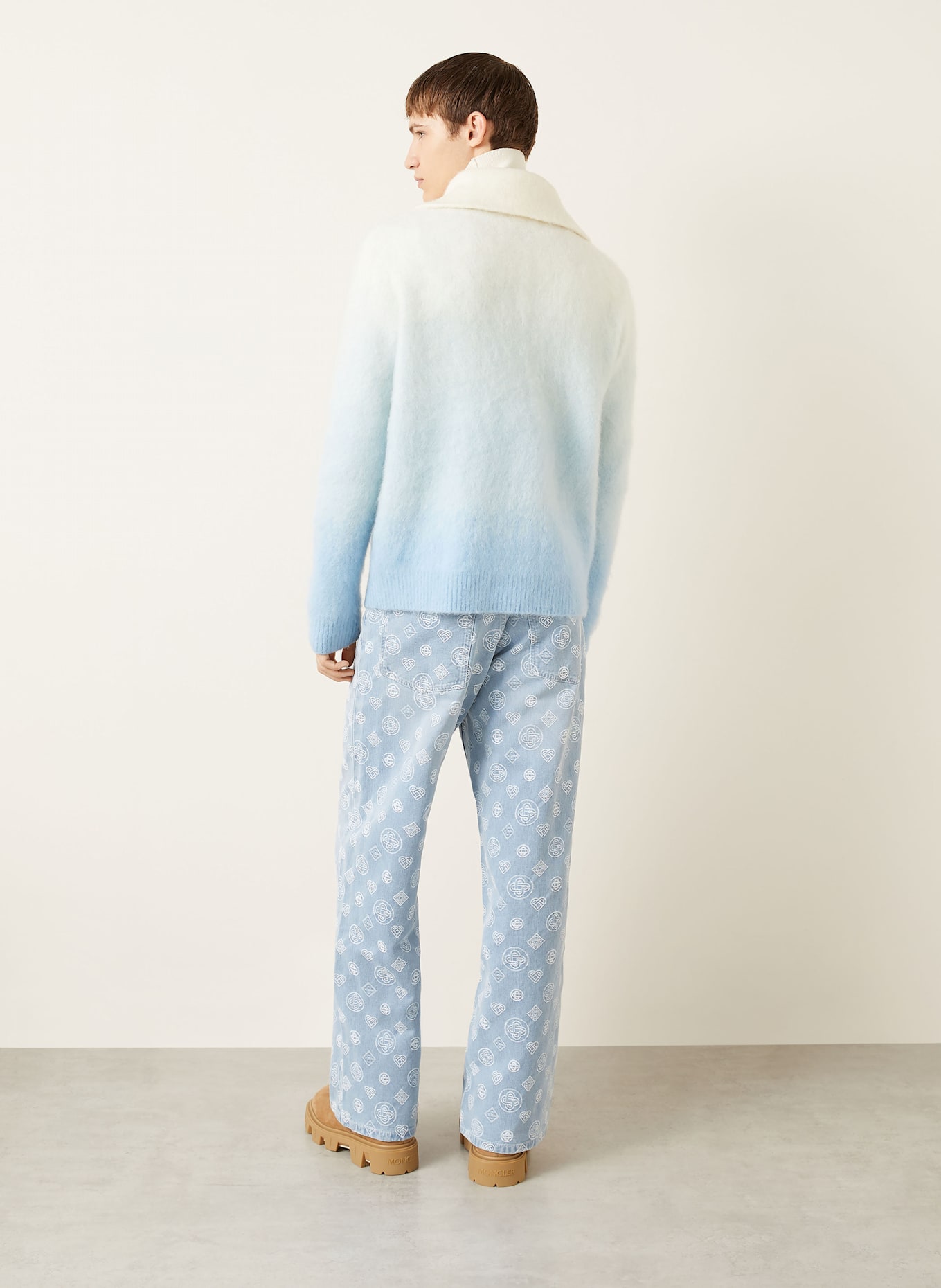 Casablanca Strickjacke: ECRU/ HELLBLAU