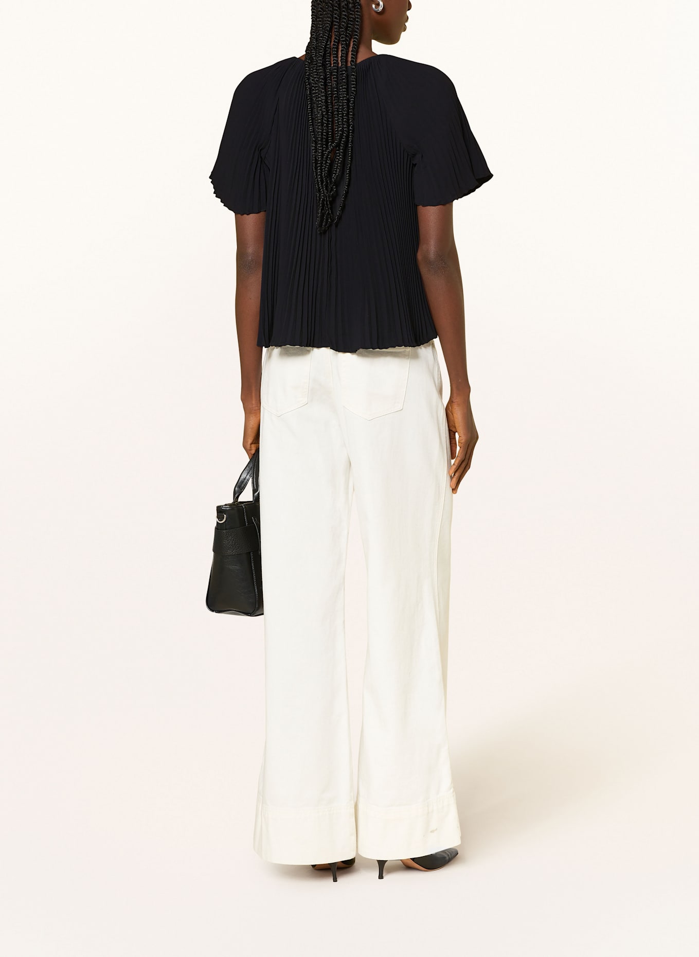 TED BAKER Blusenshirt AGARA mit Plissees: SCHWARZ