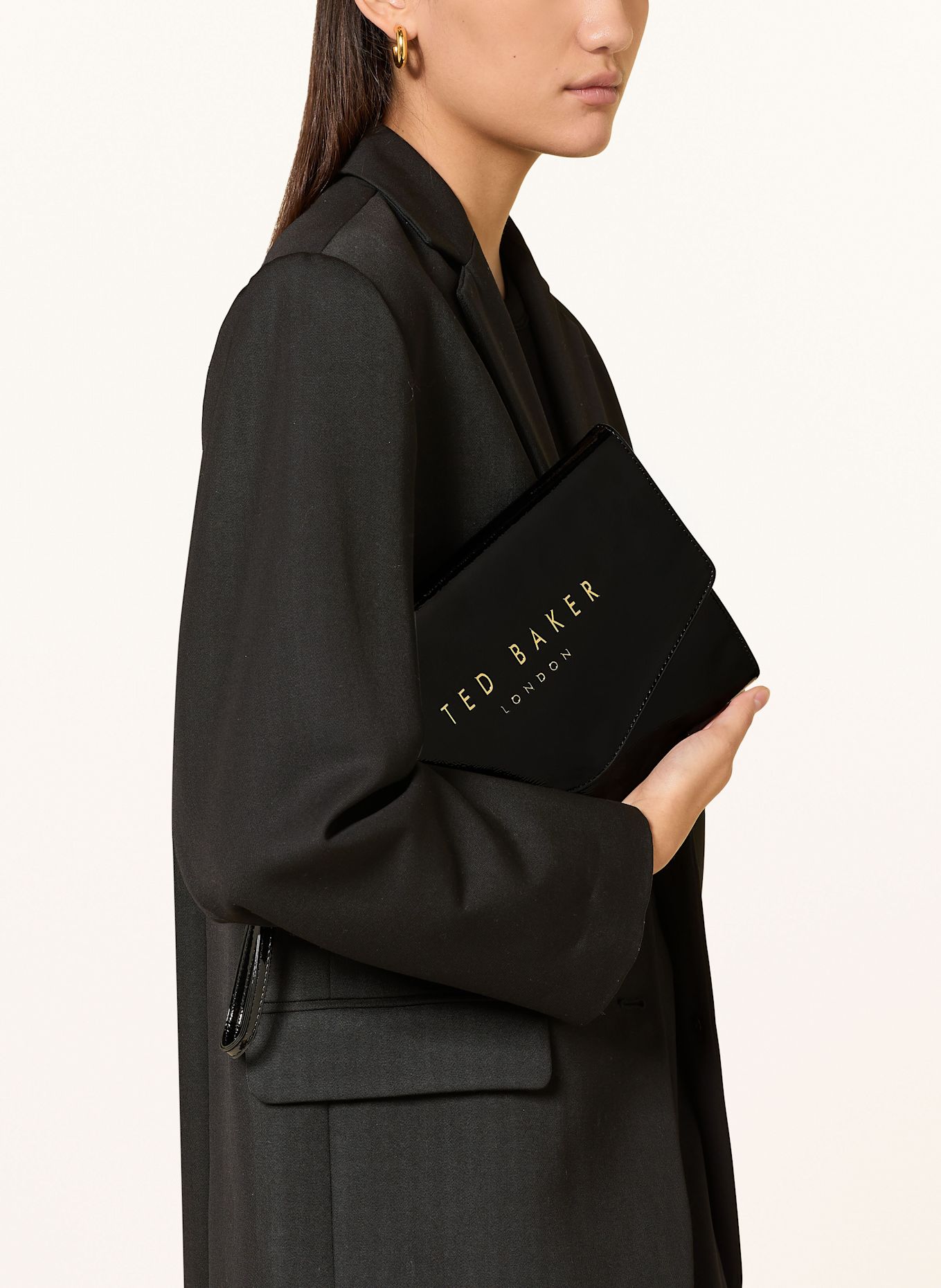 TED BAKER Pouch CRINKIE: SCHWARZ