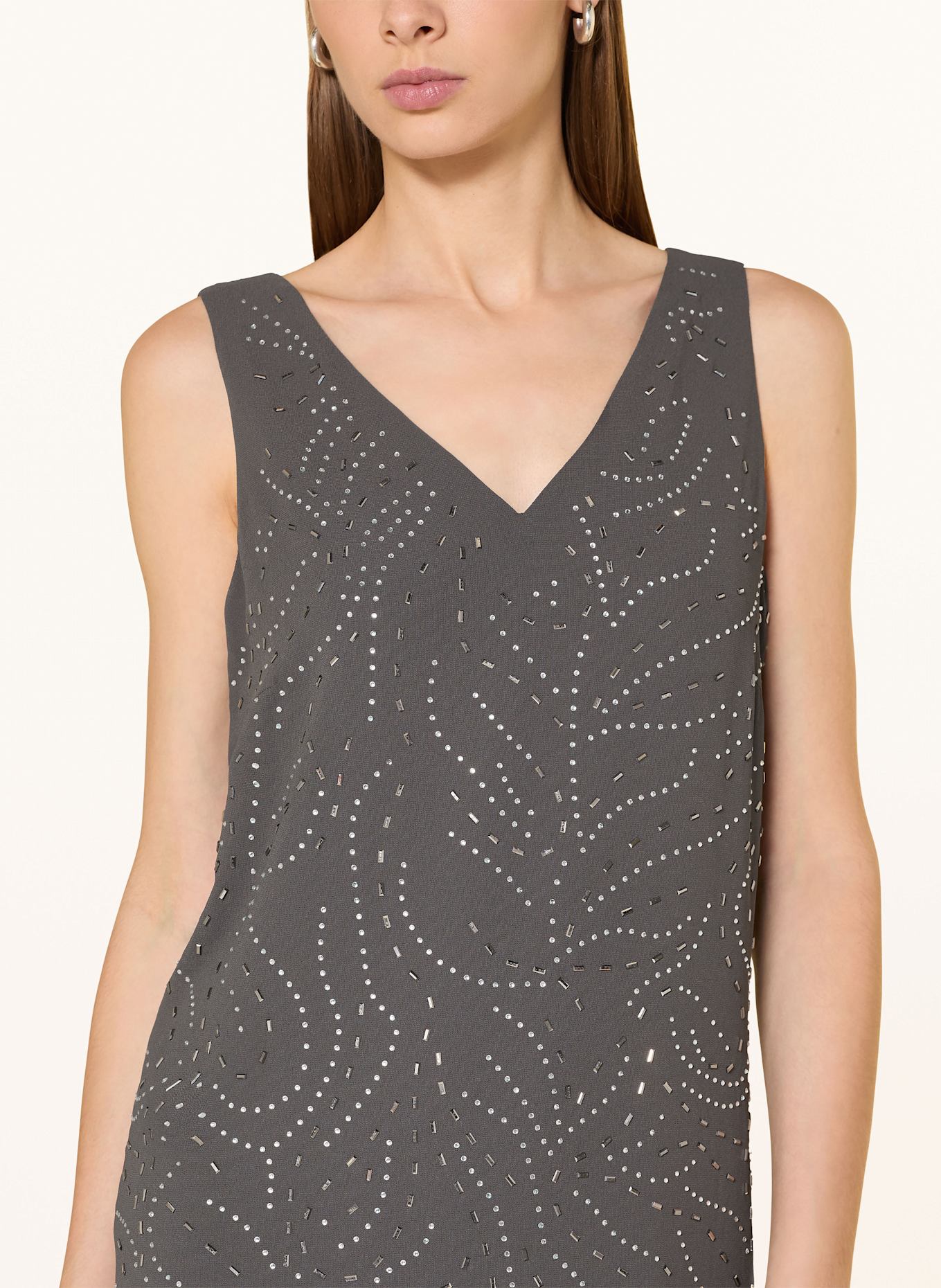 oui Kleid mit Schmucksteinen: BRAUN