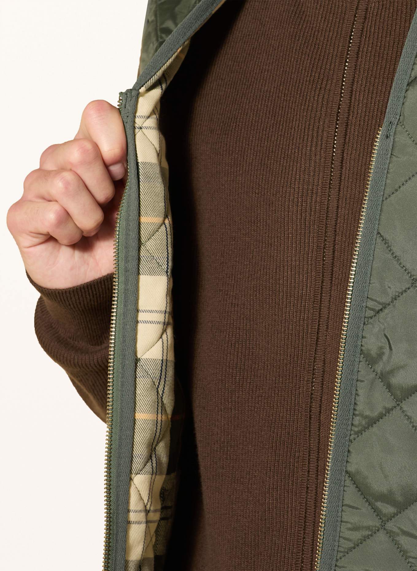 Barbour quilted vest: DARK GREEN