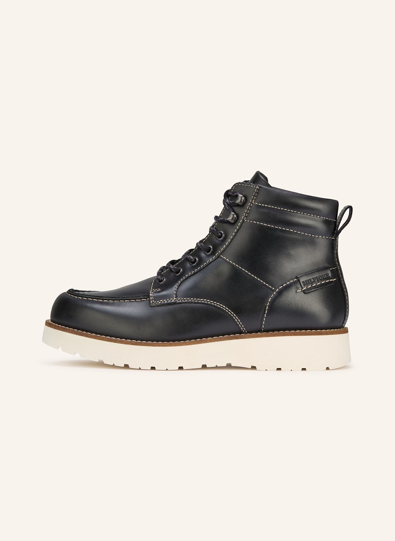 TOMMY HILFIGER Schnürboots: SCHWARZ