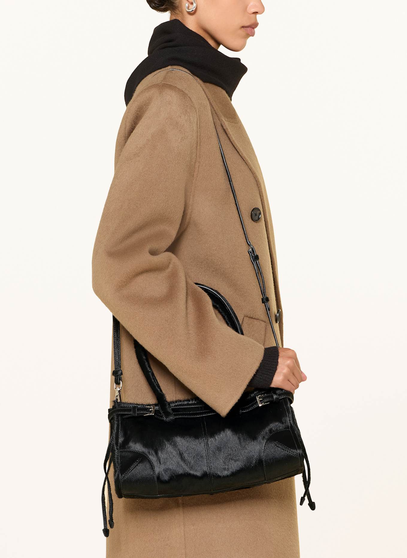 jeffrey campbell Taška přes rameno PESKY: ČERNÁ