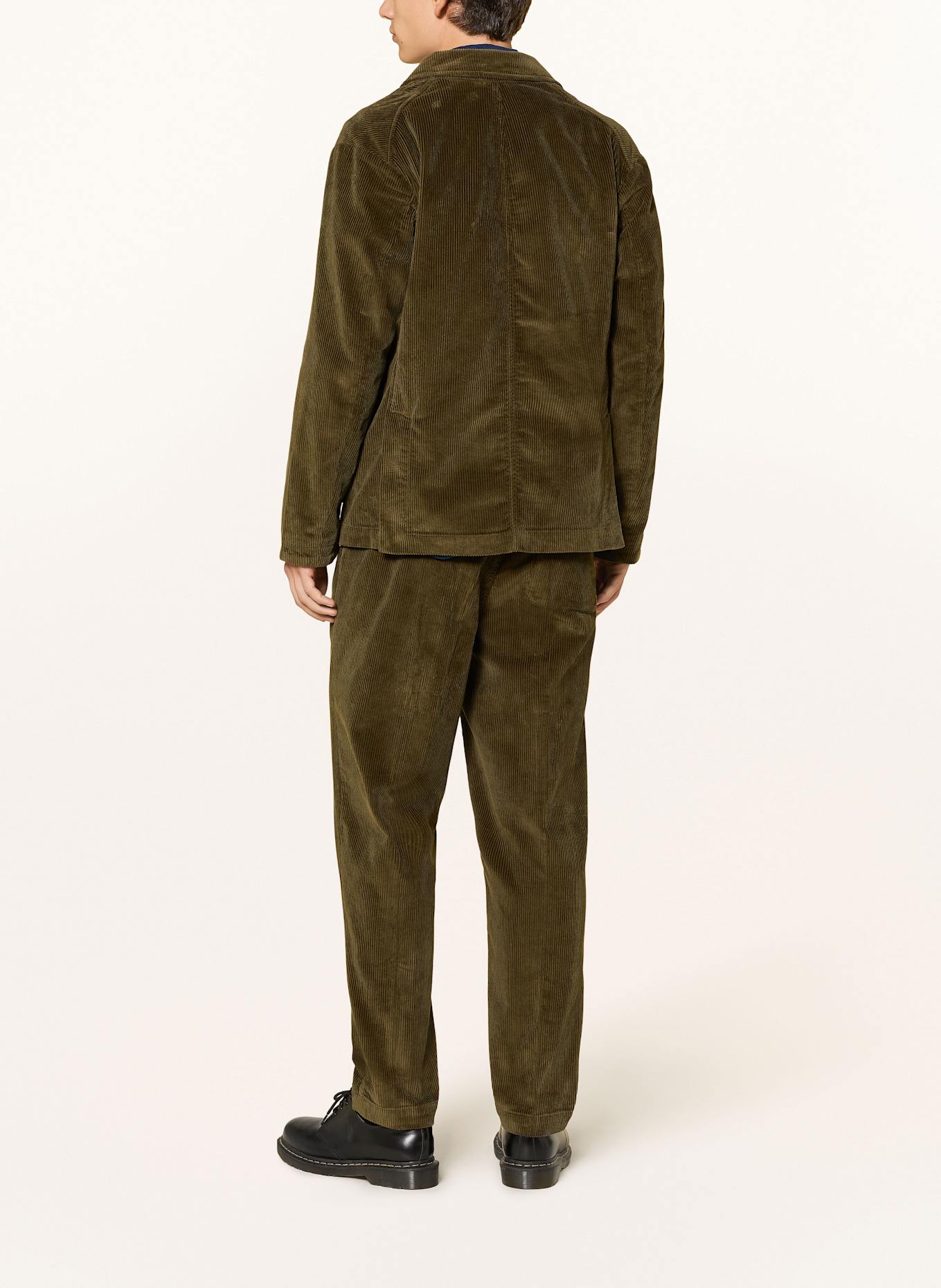 Barbour Anzughose Slim Fit aus Cord: OL51 olive