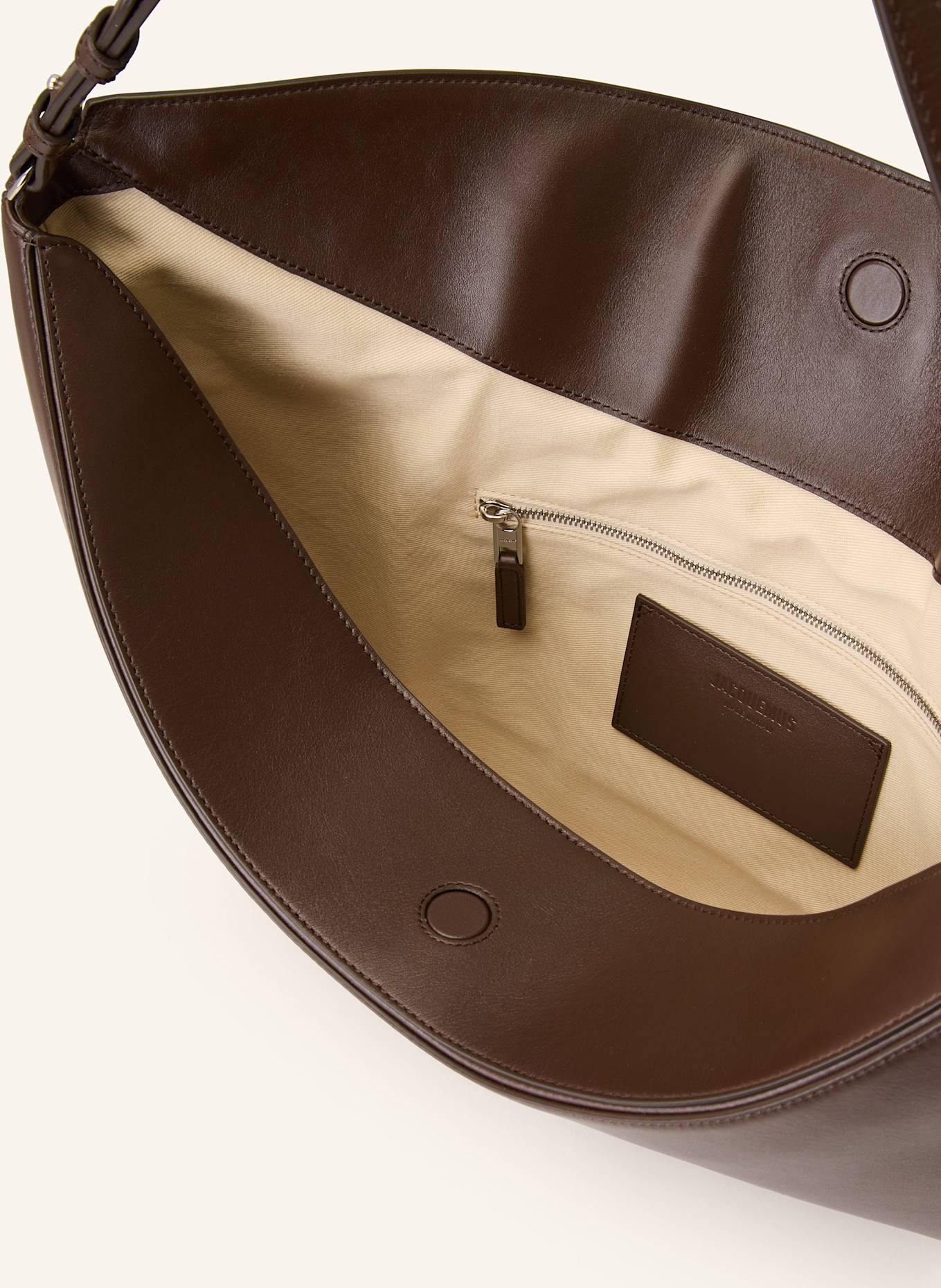 JACQUEMUS Schultertasche LE CALISSO ROND: DUNKELBRAUN