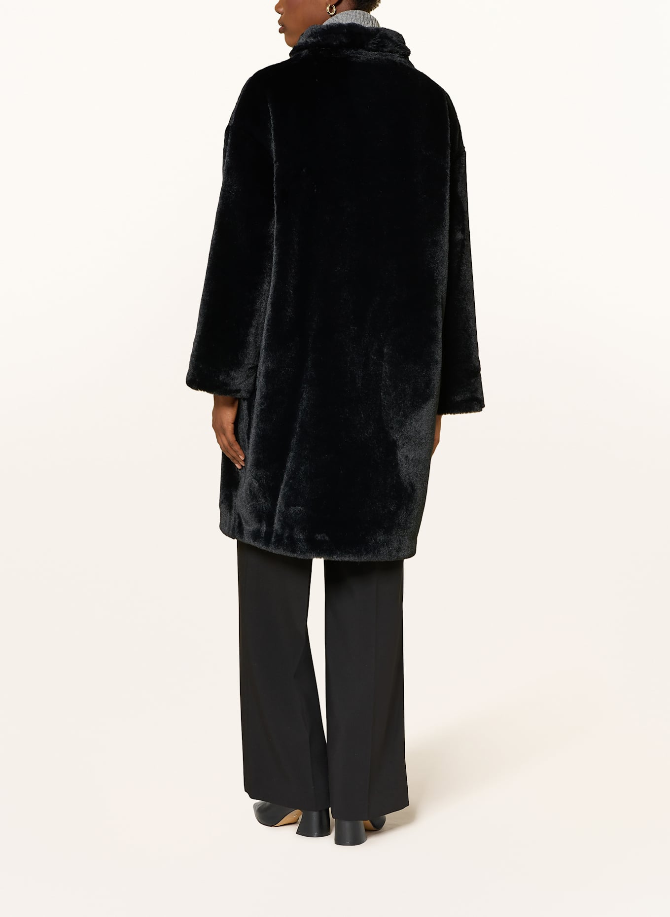HERNO Kunstpelz-Mantel: SCHWARZ