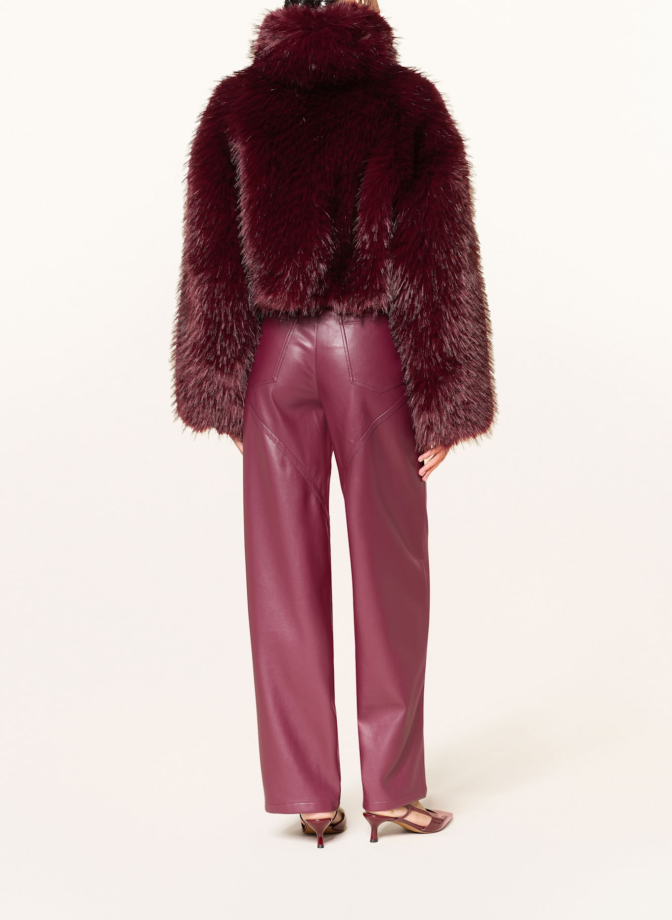 ROTATE Veste en fausse fourrure: ROUGE FONCÉ